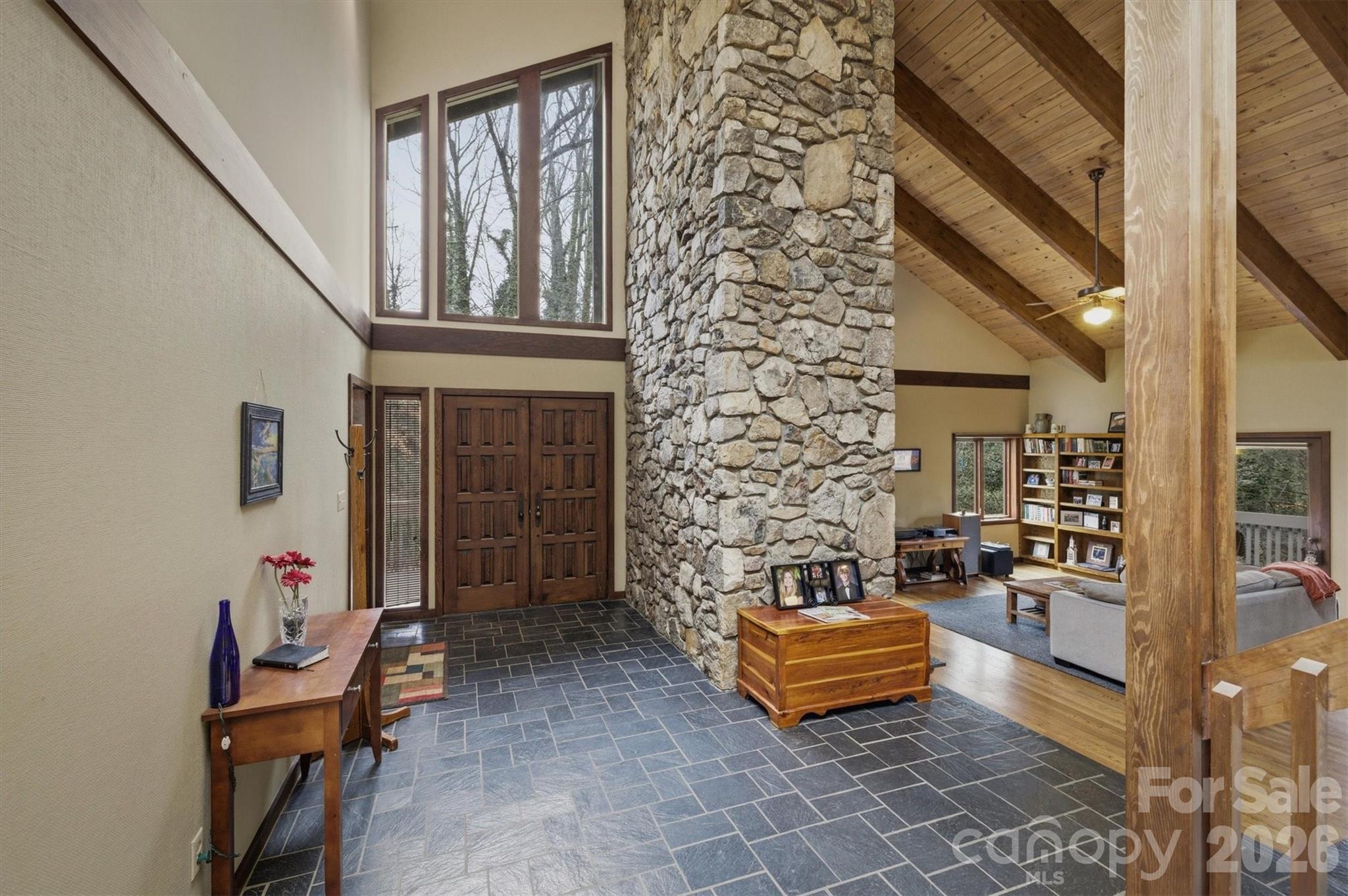 104 1/2 Woodbine Terrace