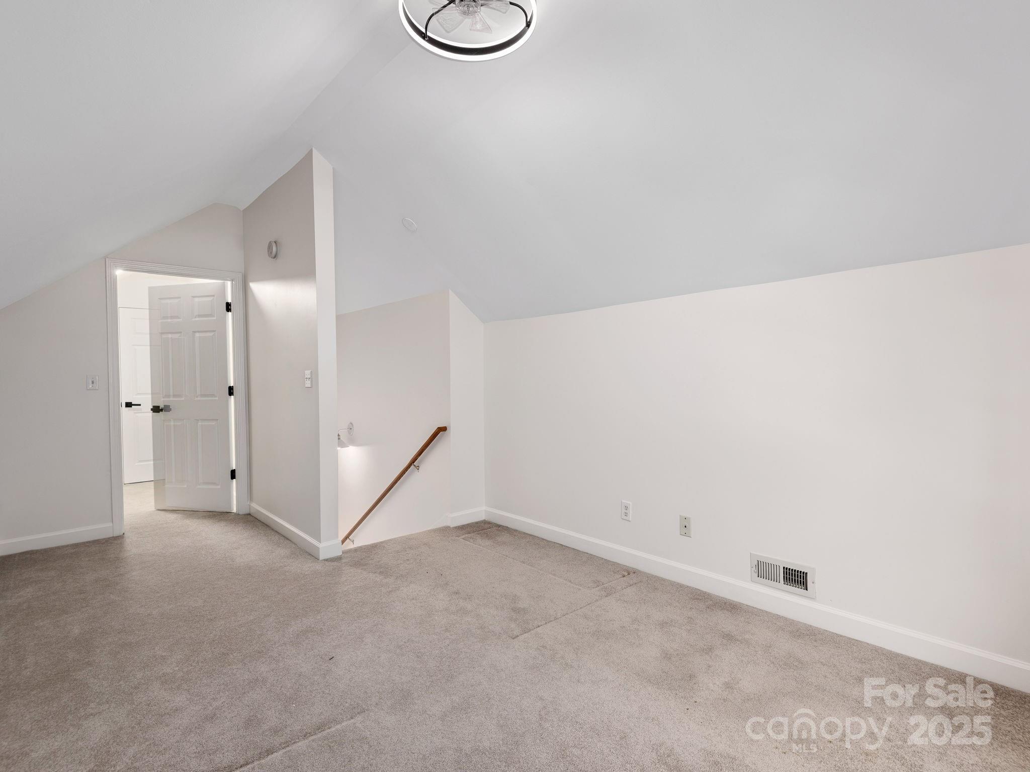 Lake Pointe Landing - Residential