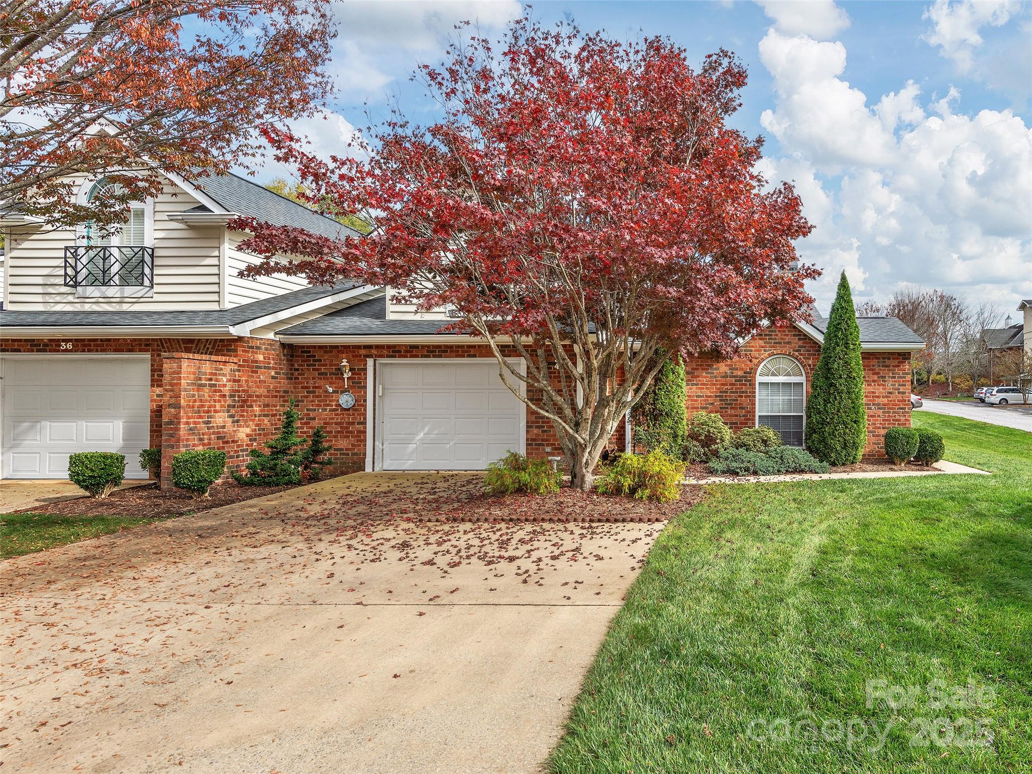 Lake Pointe Landing - Residential