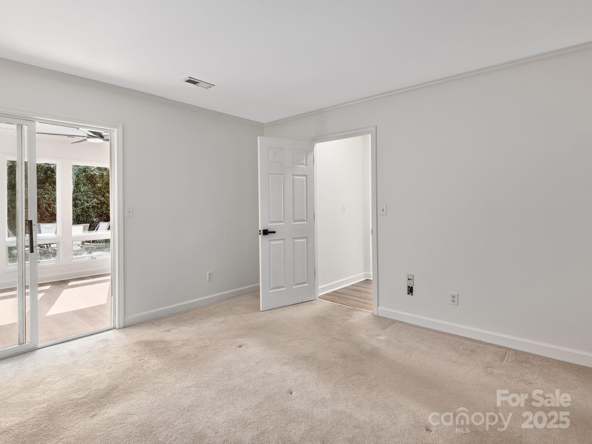 Lake Pointe Landing - Residential