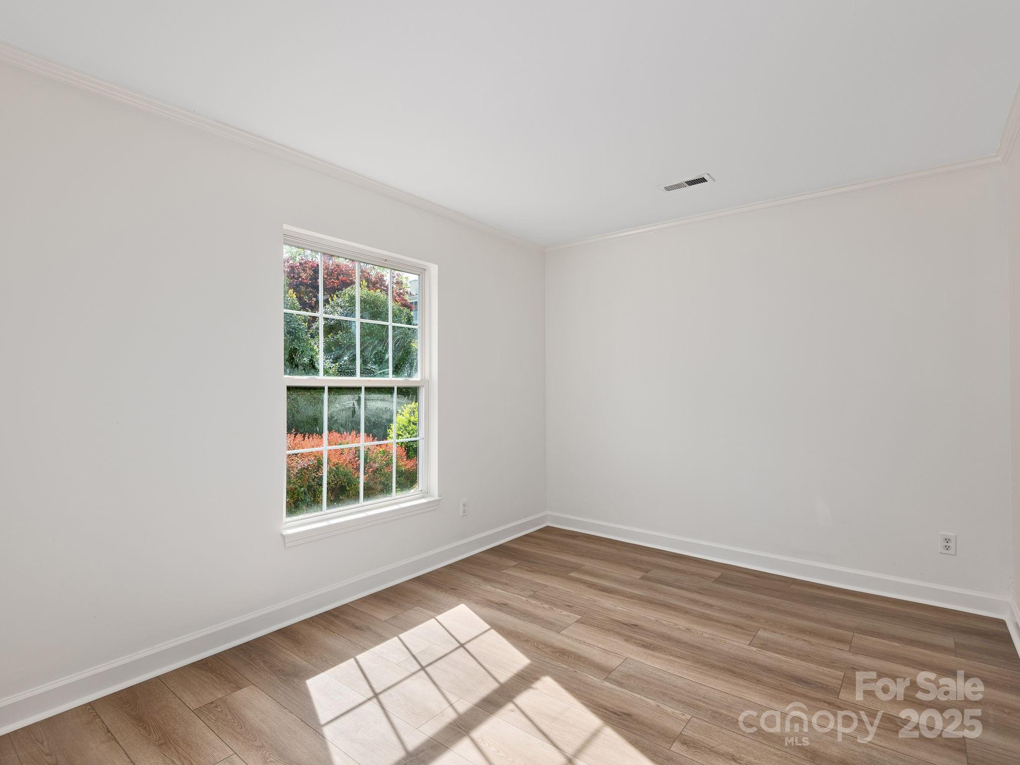 Lake Pointe Landing - Residential