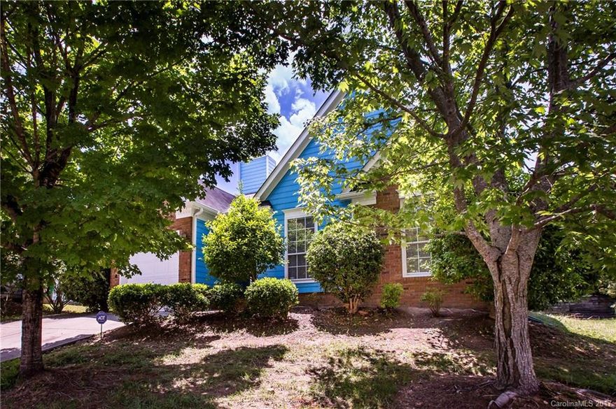 Beautiful home in great location. Close to University, I-85 and I-485. Ranch style with open floor plan.  Separate laundry closet. Large master bedroom with walk in closet. Fireplace, patio and one car garage.