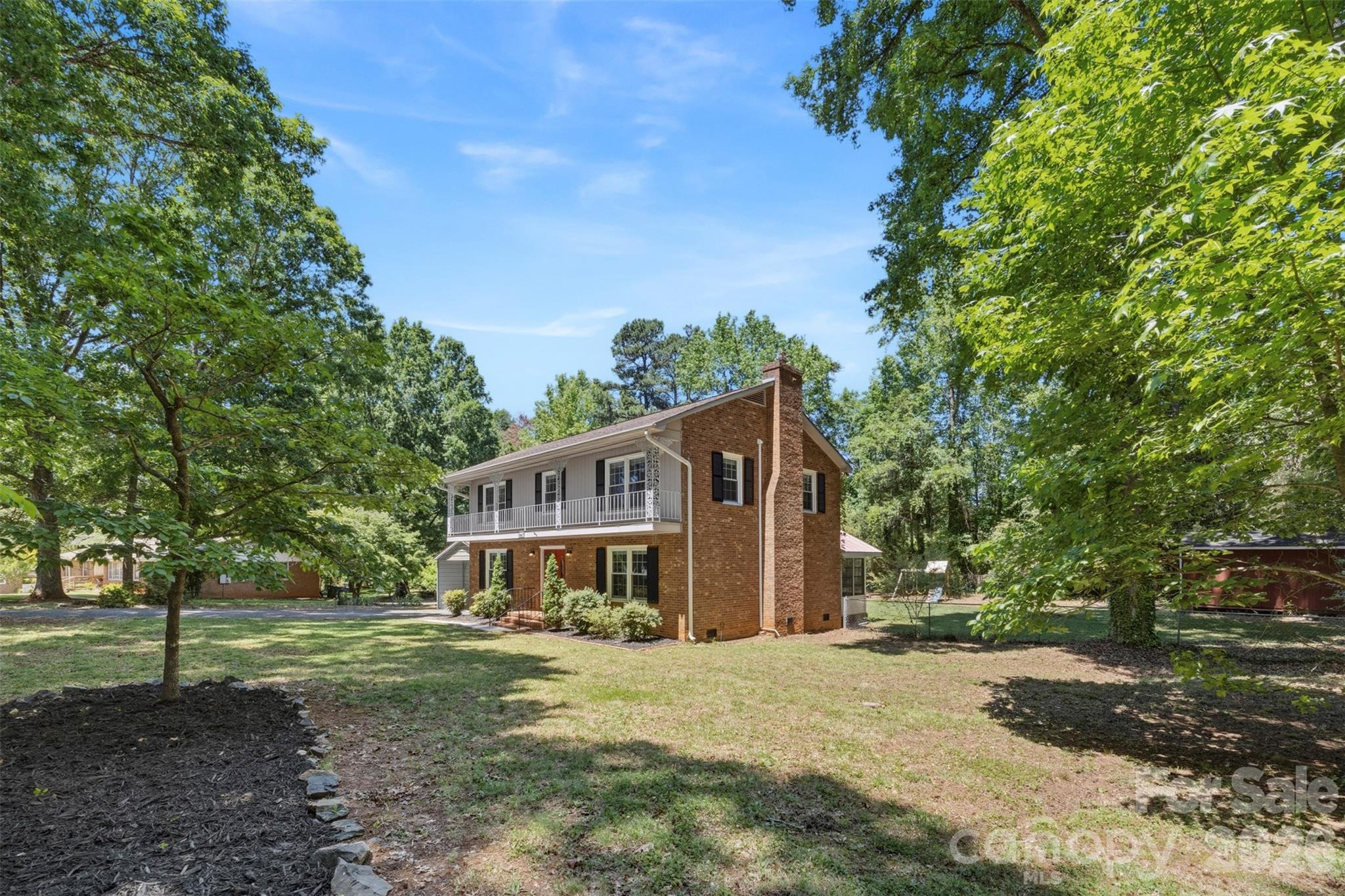 5043 Kittredge Road