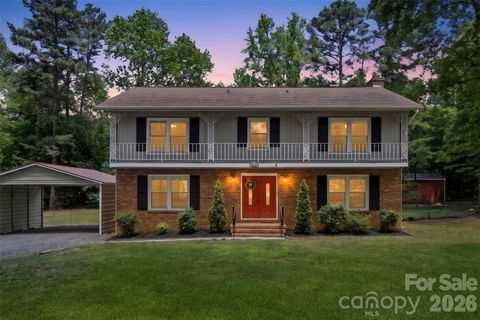 Photo of 5043 Kittredge Road, Mint Hill, NC 28227 (MLS # 4381904)