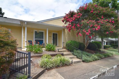 9034 Mcalpine Cove Court Charlotte NC 28270