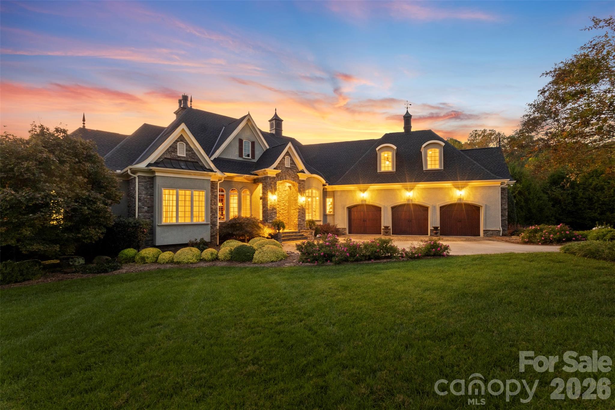 973 Pinnacle Drive