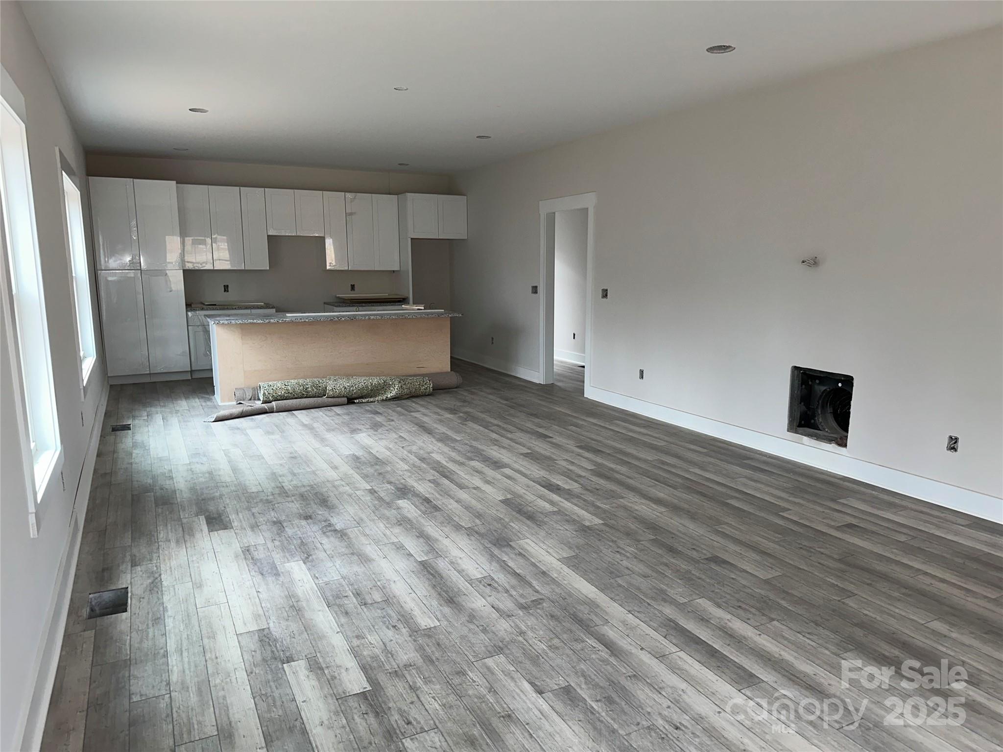 28800 NC Hwy 73 Highway