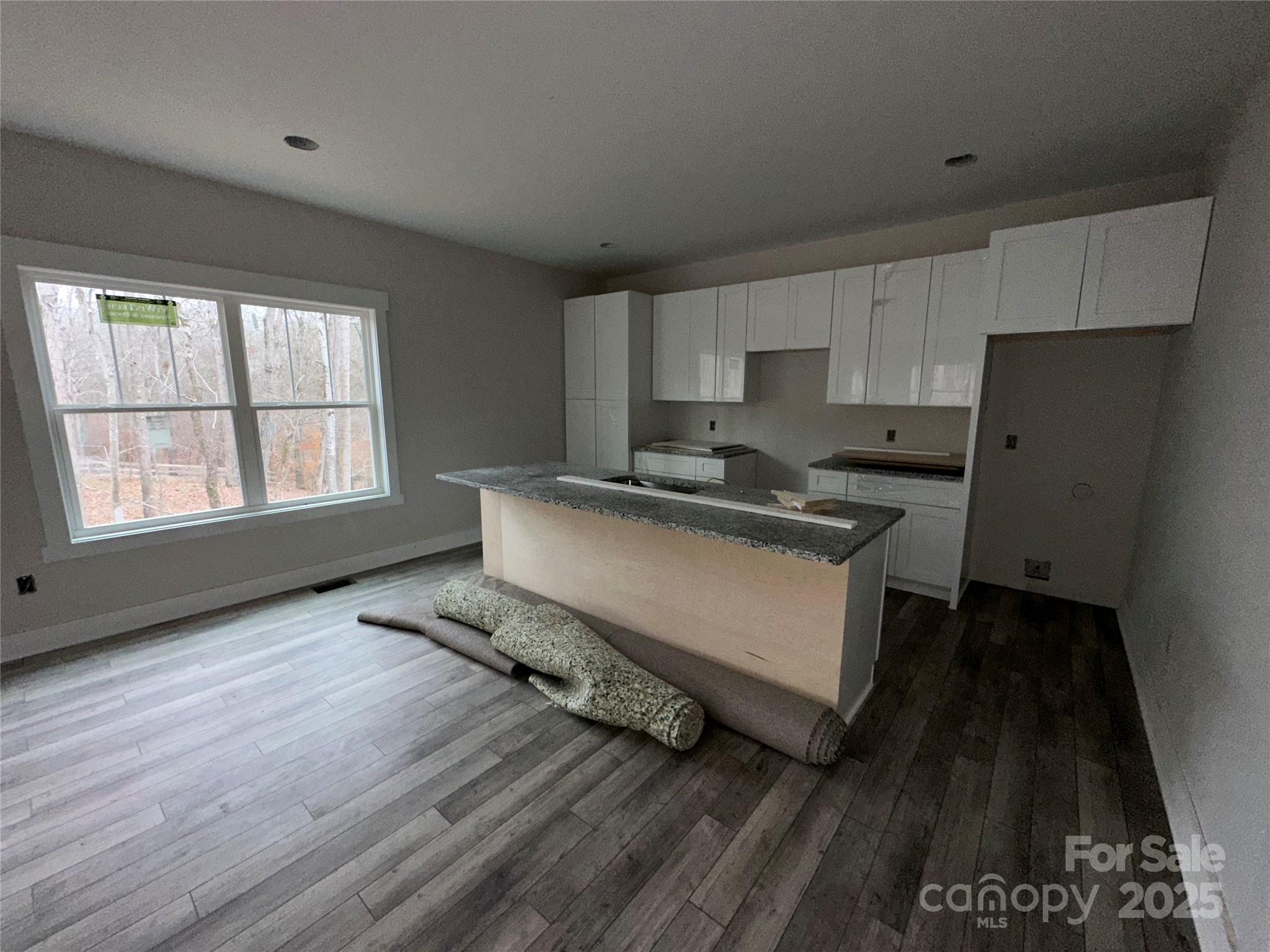 28800 NC Hwy 73 Highway