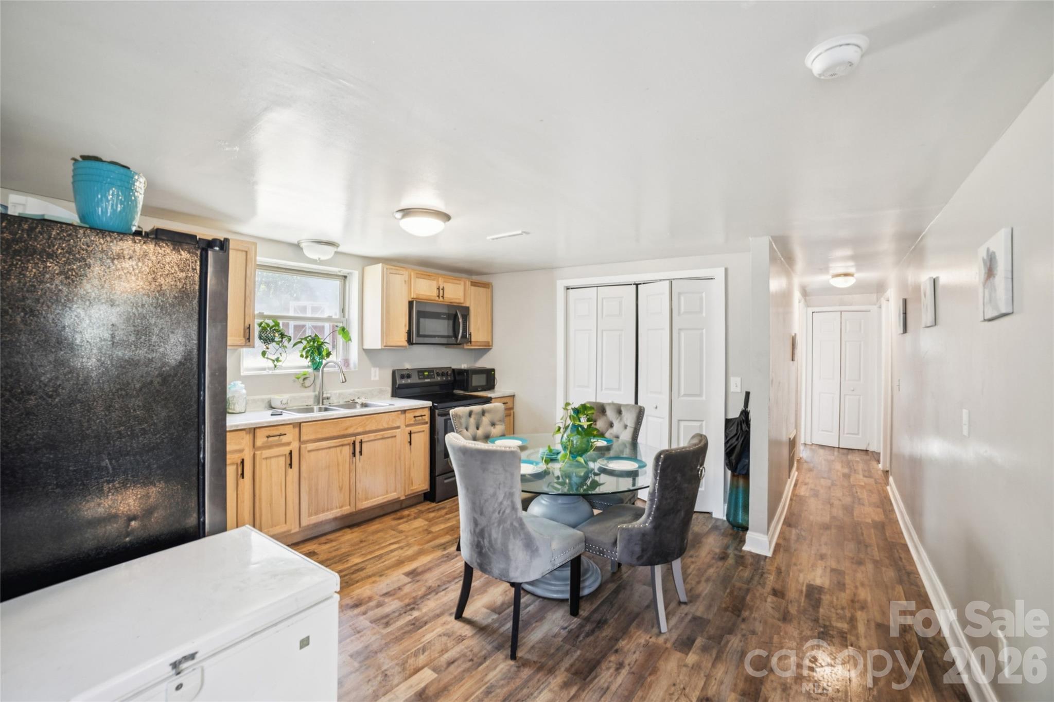 Lincoln Estates - Residential