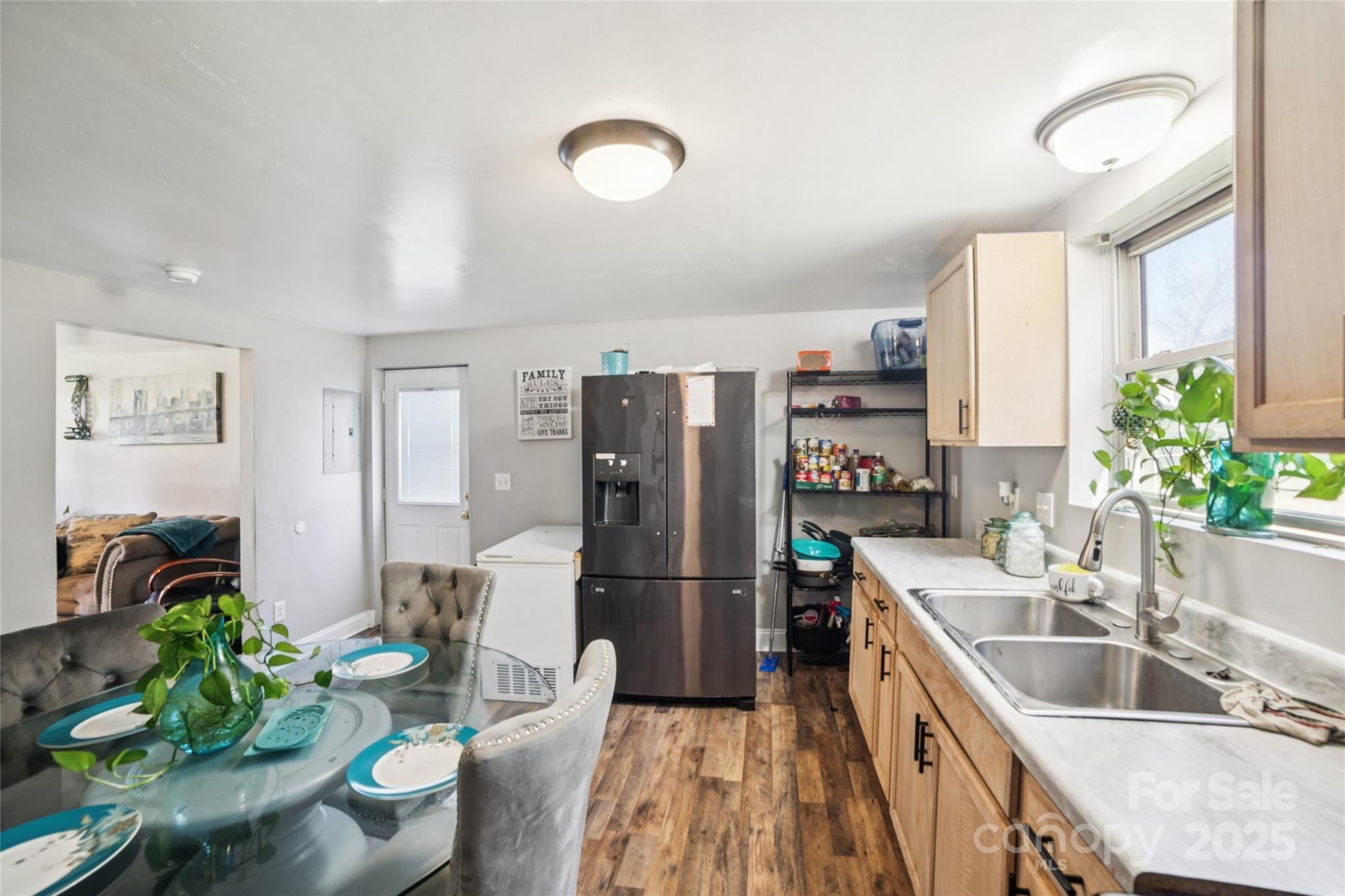 Lincoln Estates - Residential