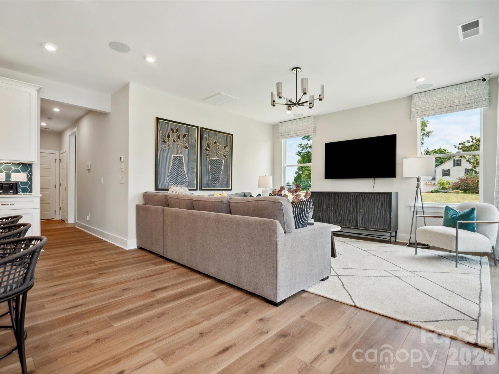 59 Seven Oaks Landing
