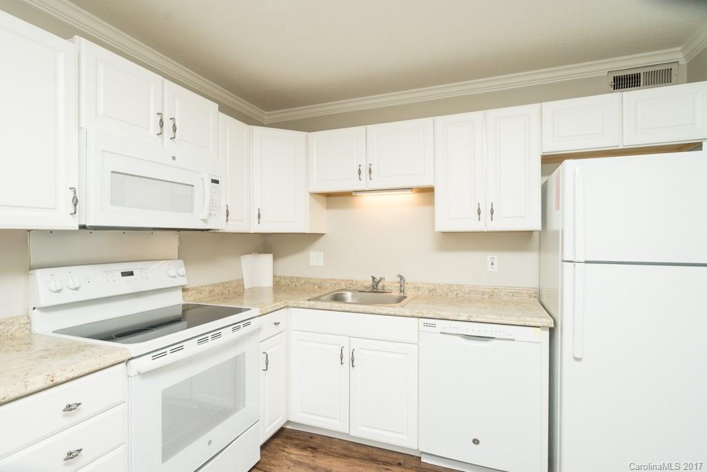 Riverview Villas - Residential