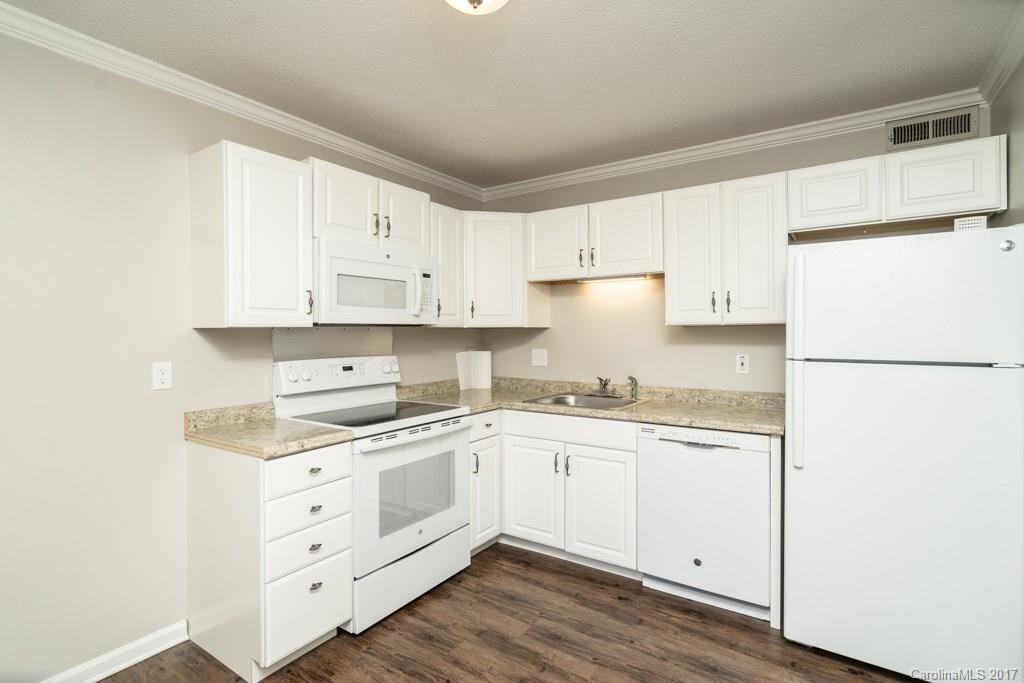 Riverview Villas - Residential