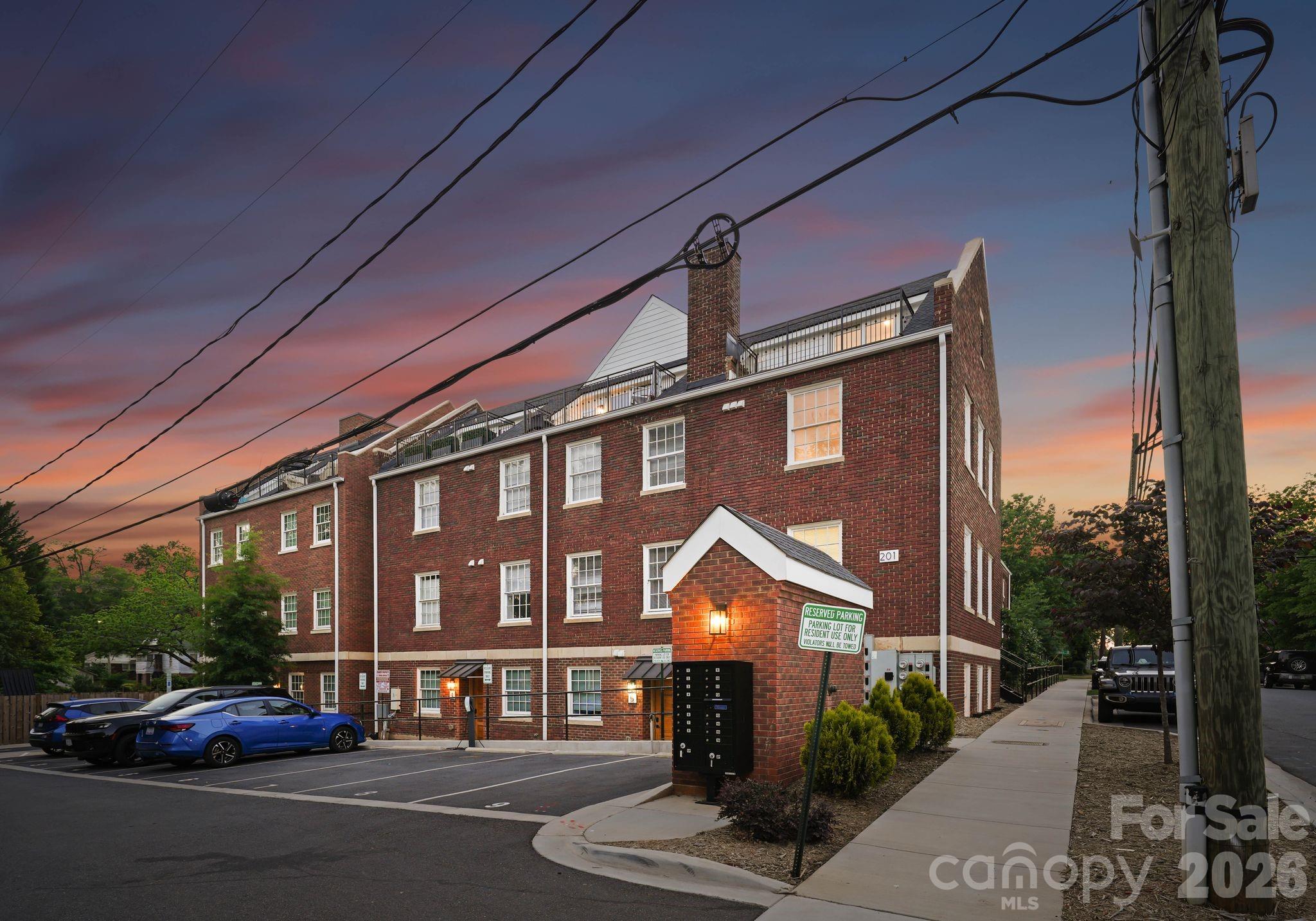 The Arches - Residential