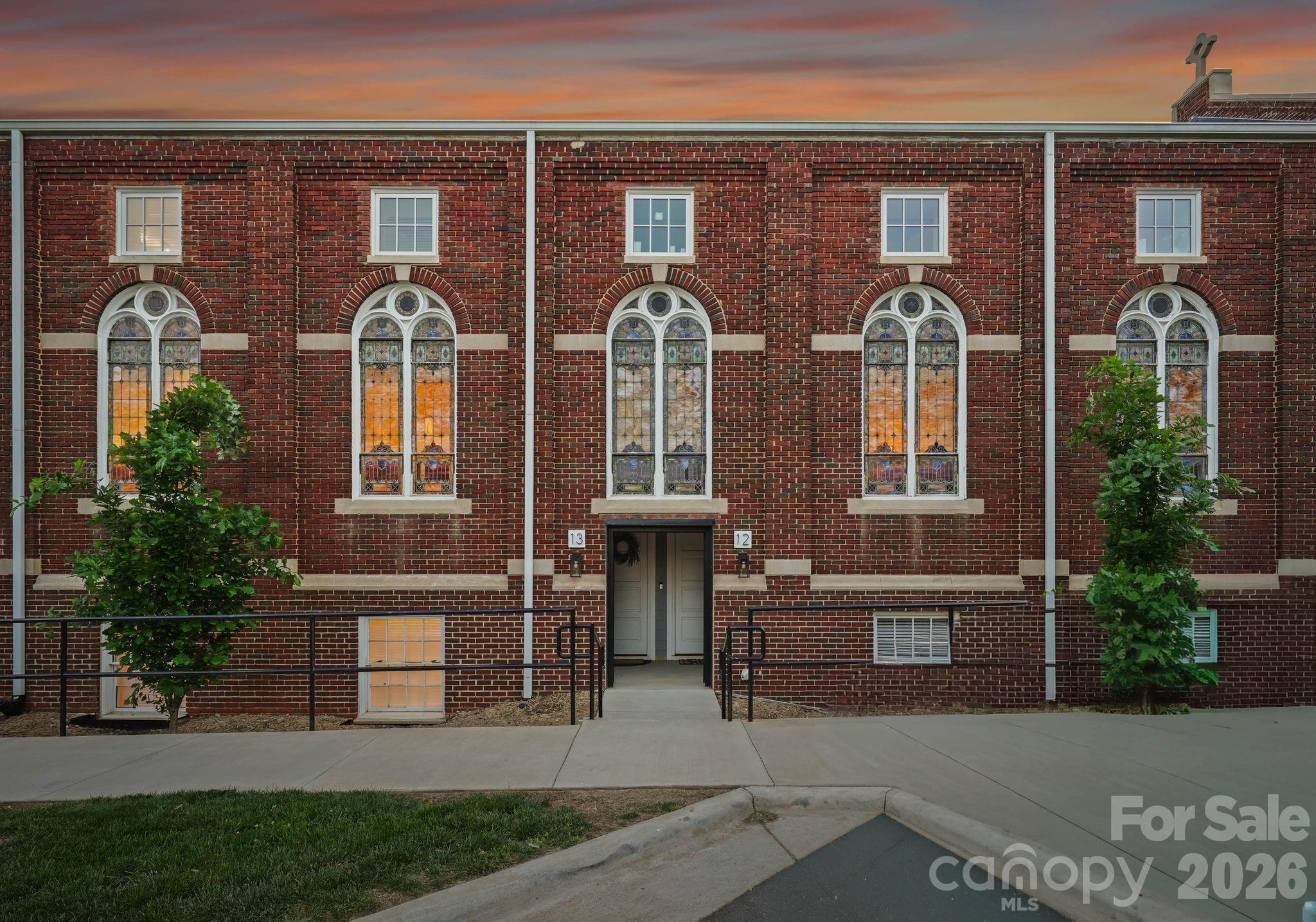 The Arches - Residential