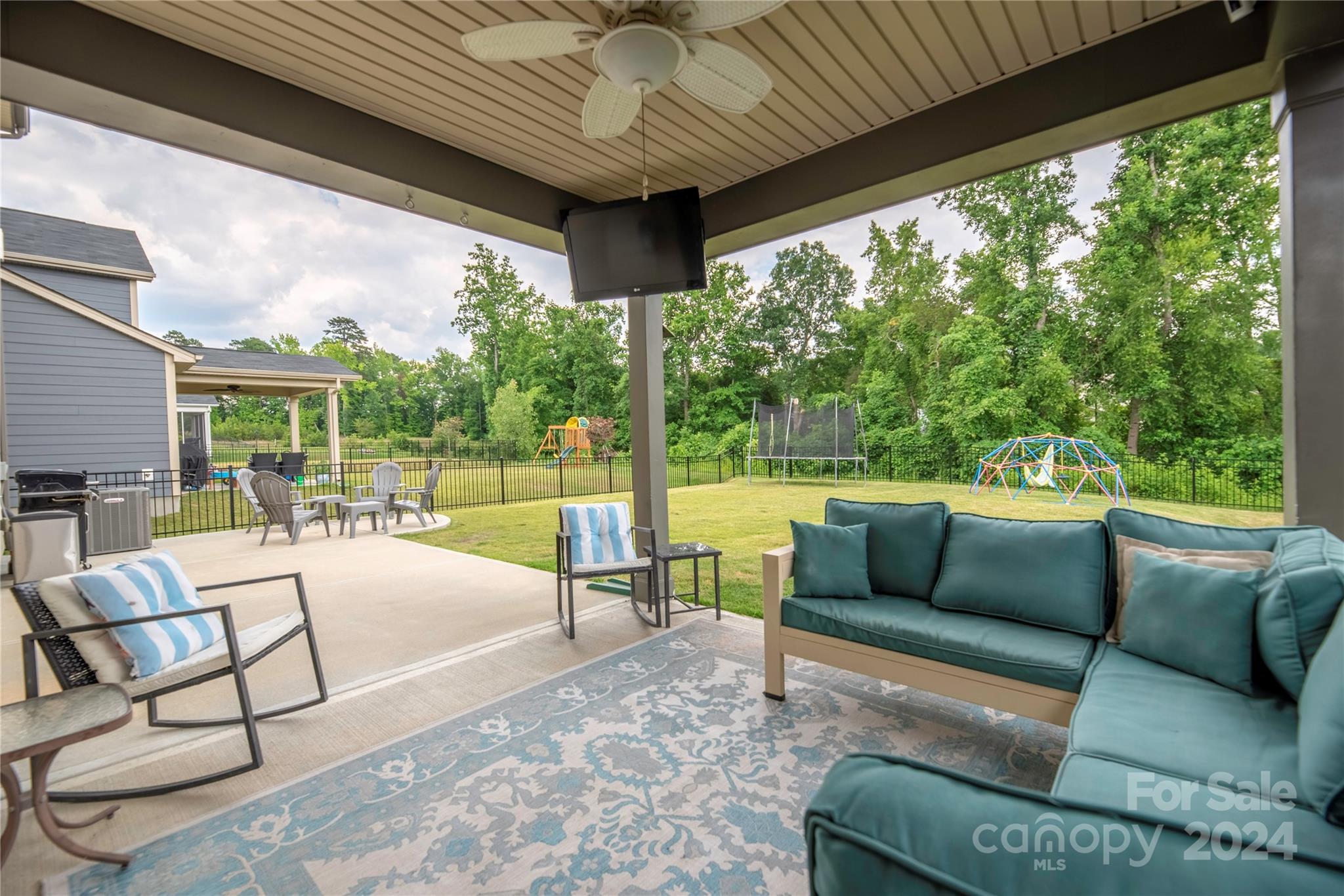 Magnolia Walk - Residential