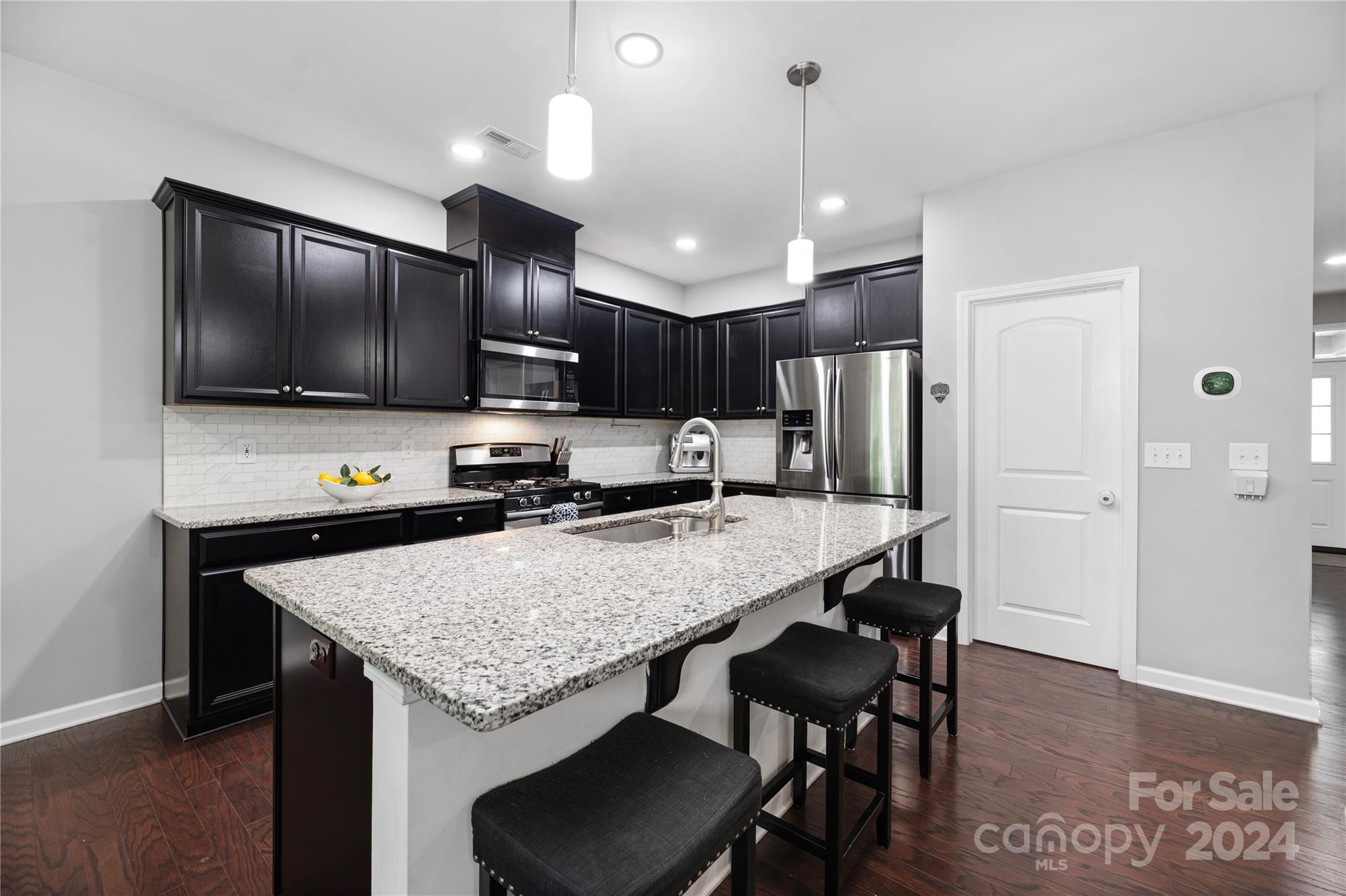 Magnolia Walk - Residential