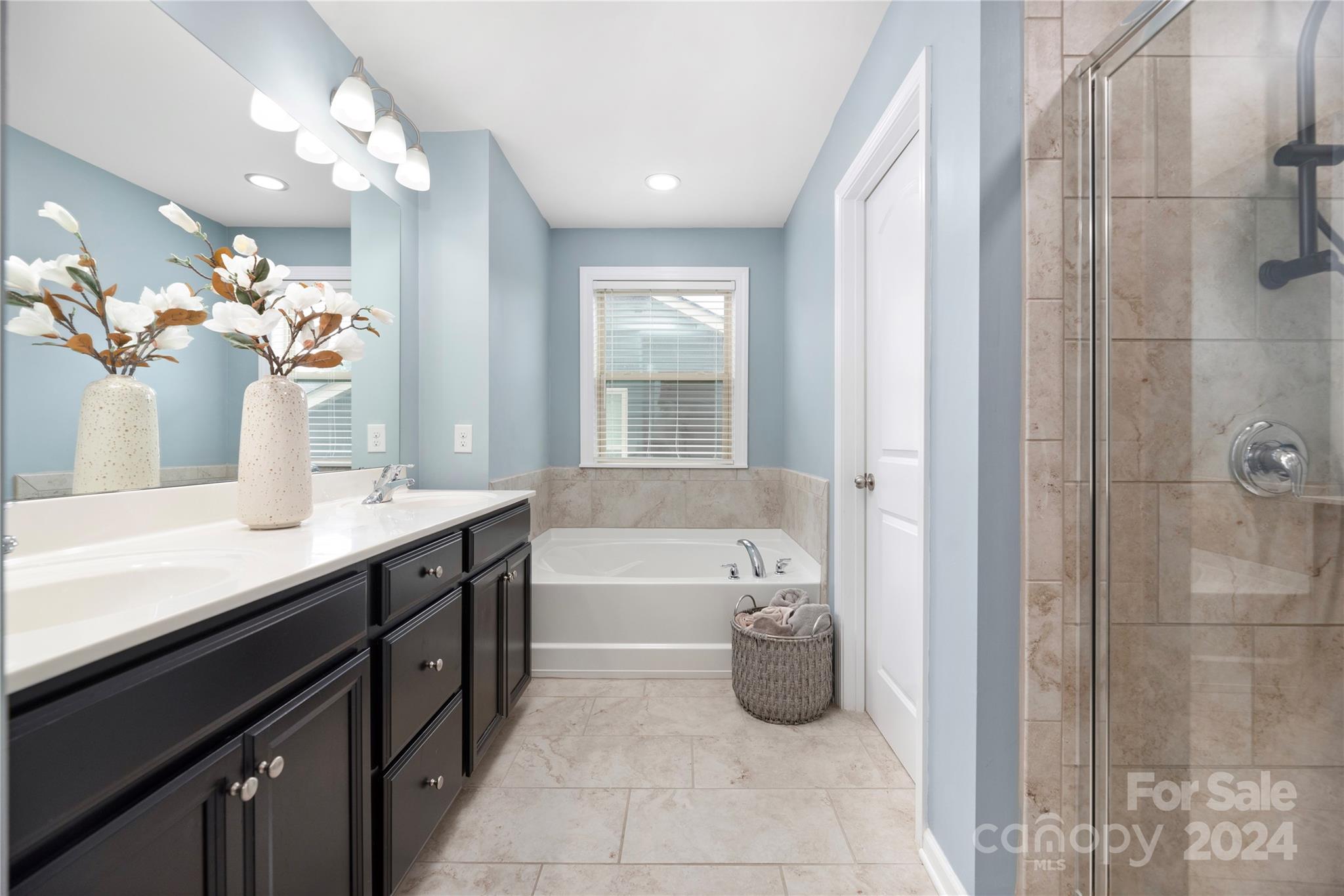 Magnolia Walk - Residential