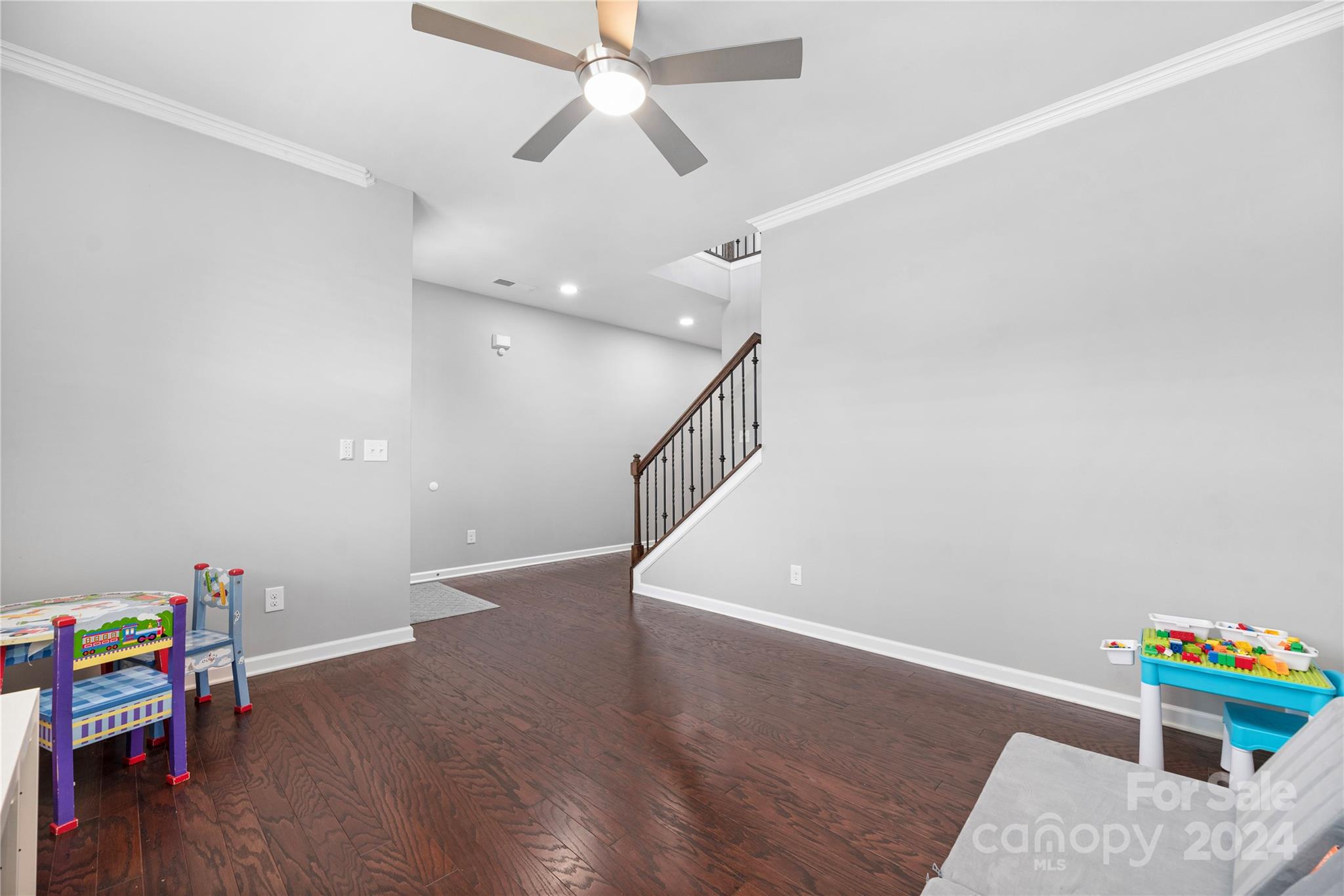 Magnolia Walk - Residential