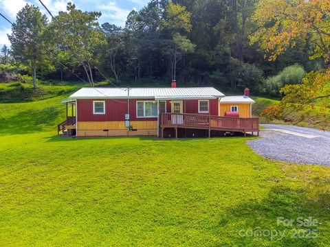 267 Hensley Cemetery Road Whittier NC 28789