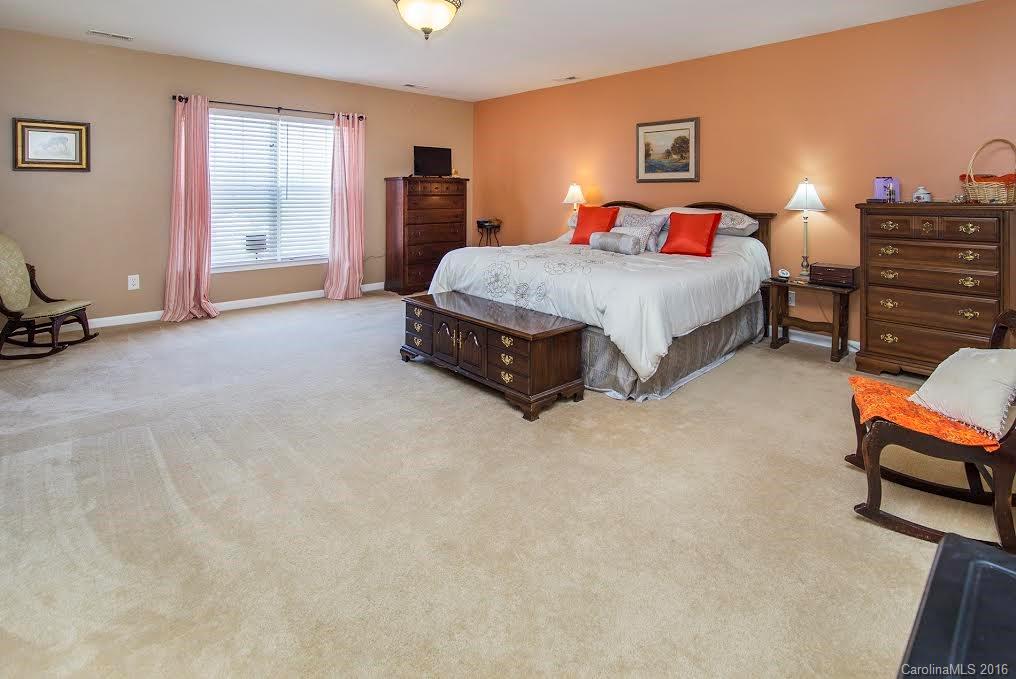 Dilworth Chase - Residential