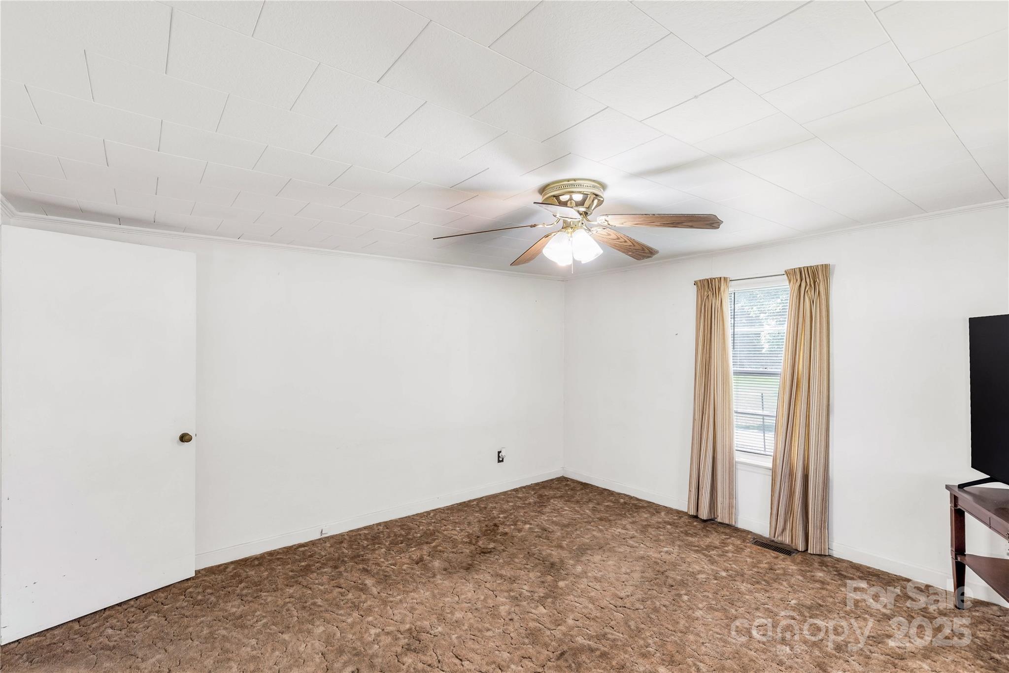 2742 Flat Creek Road