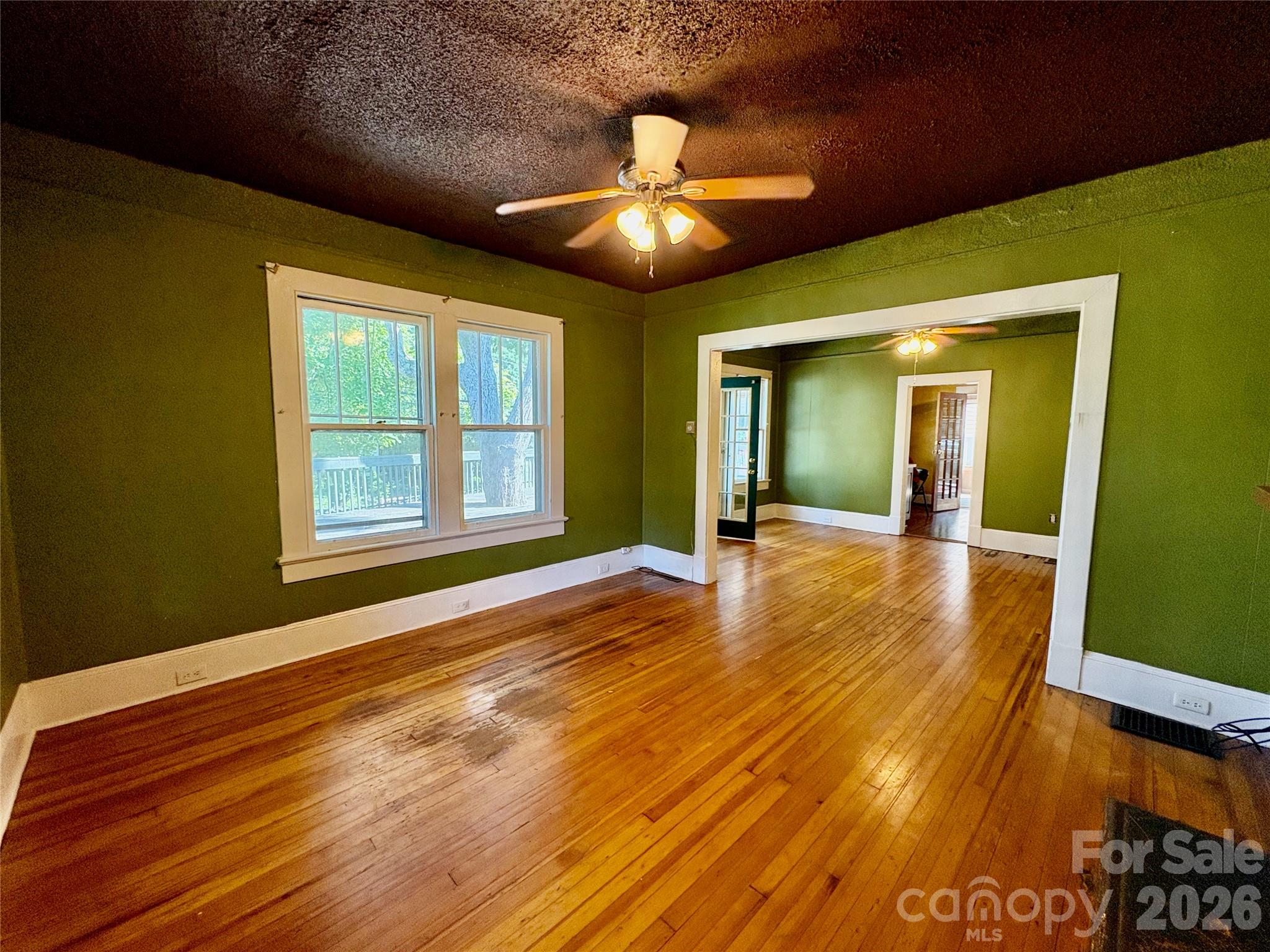 40 Brownwood Avenue