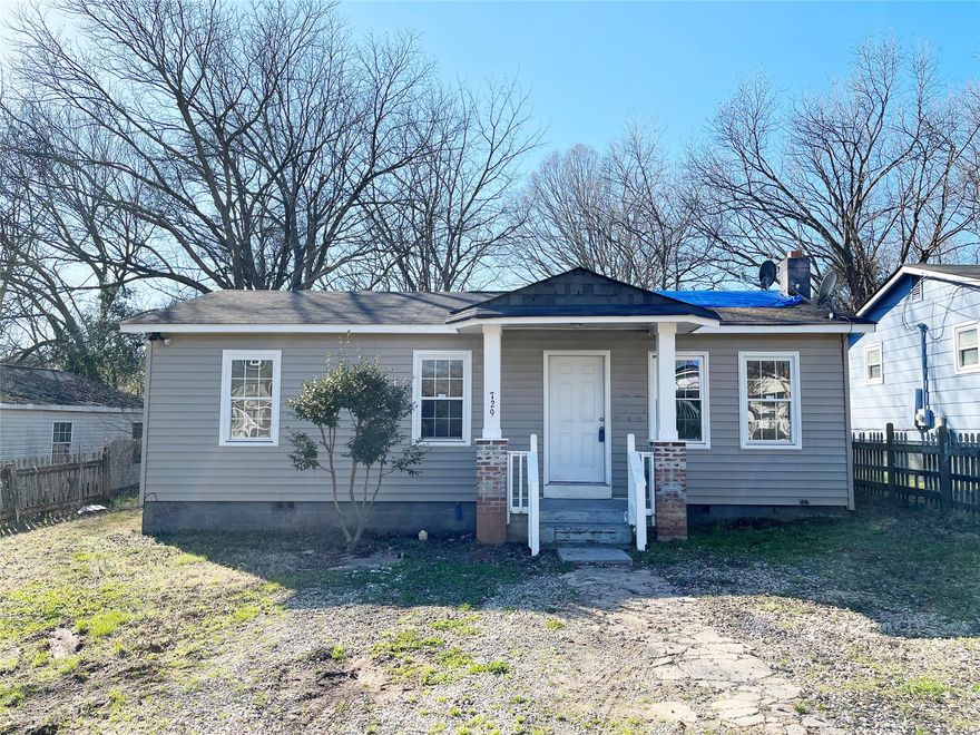 Calling All Investors and Cash Buyers! Home was recently renovated with newer roof, paint, and approximately 2 years old HVAC before the fire. Recent fire caused extensive damage to the kitchen and part of the roof. Fully renovated home will run in the $300,000's. Come check it out.