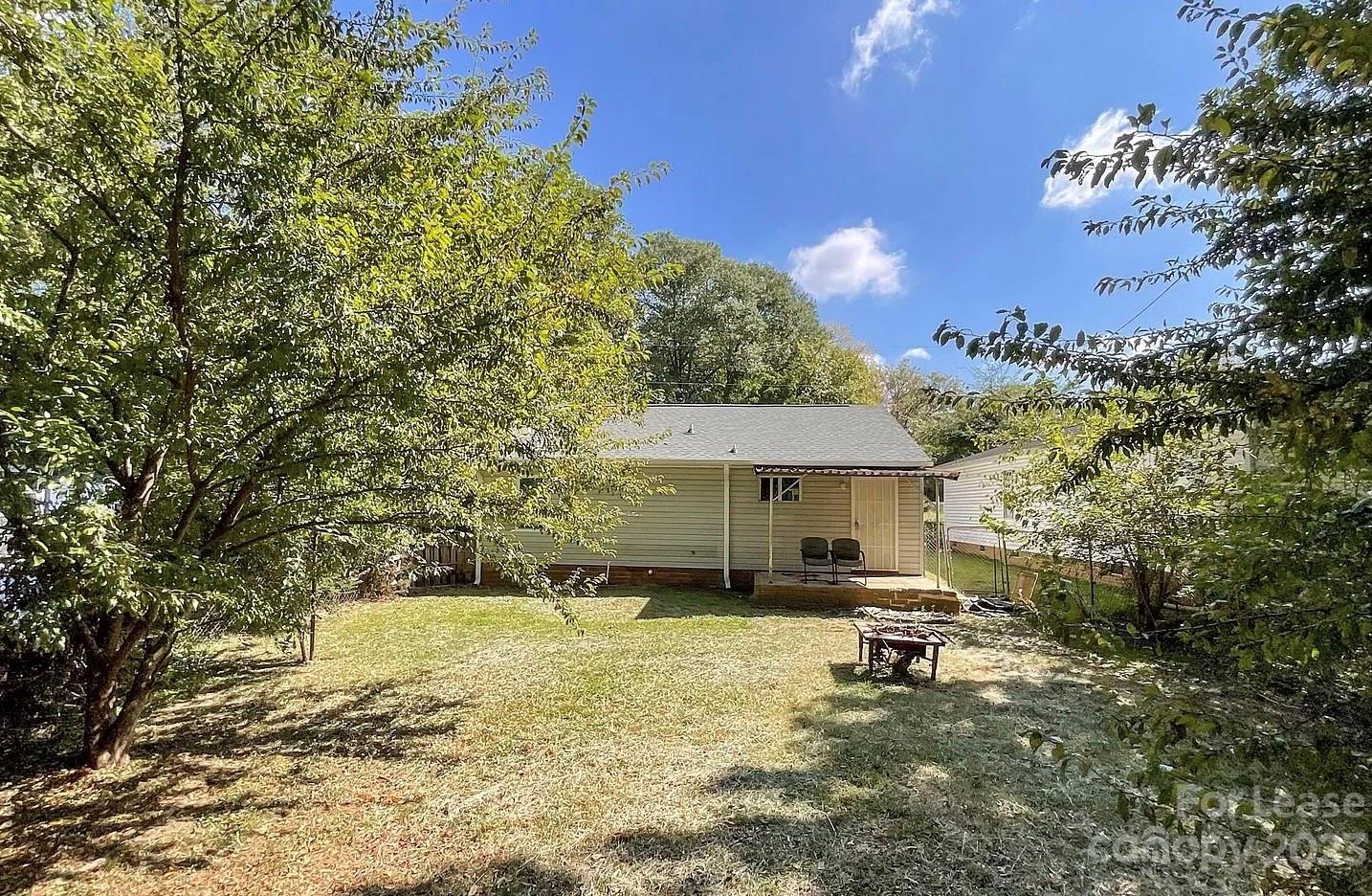 Sunset Park - Residential Lease