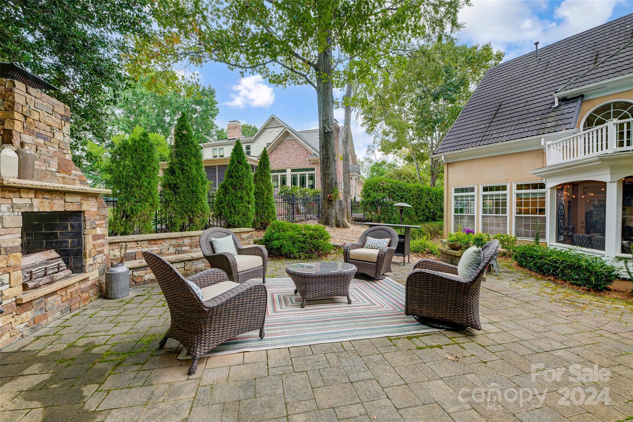 Summerlake - Residential