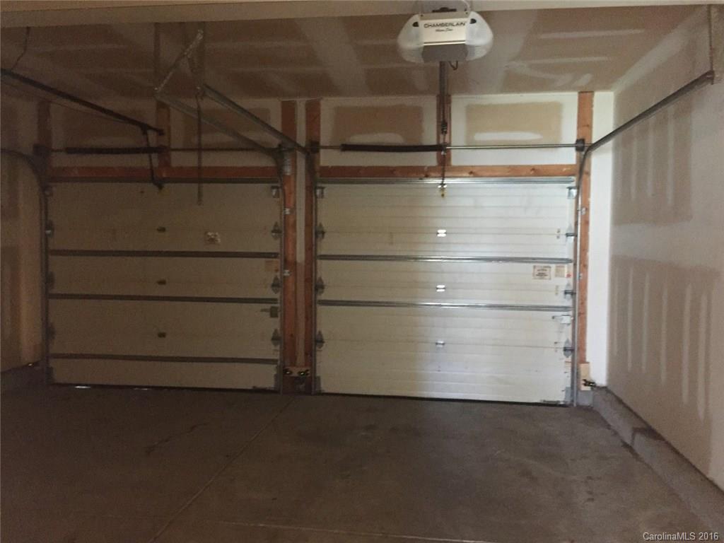 Moss Creek Village - Residential