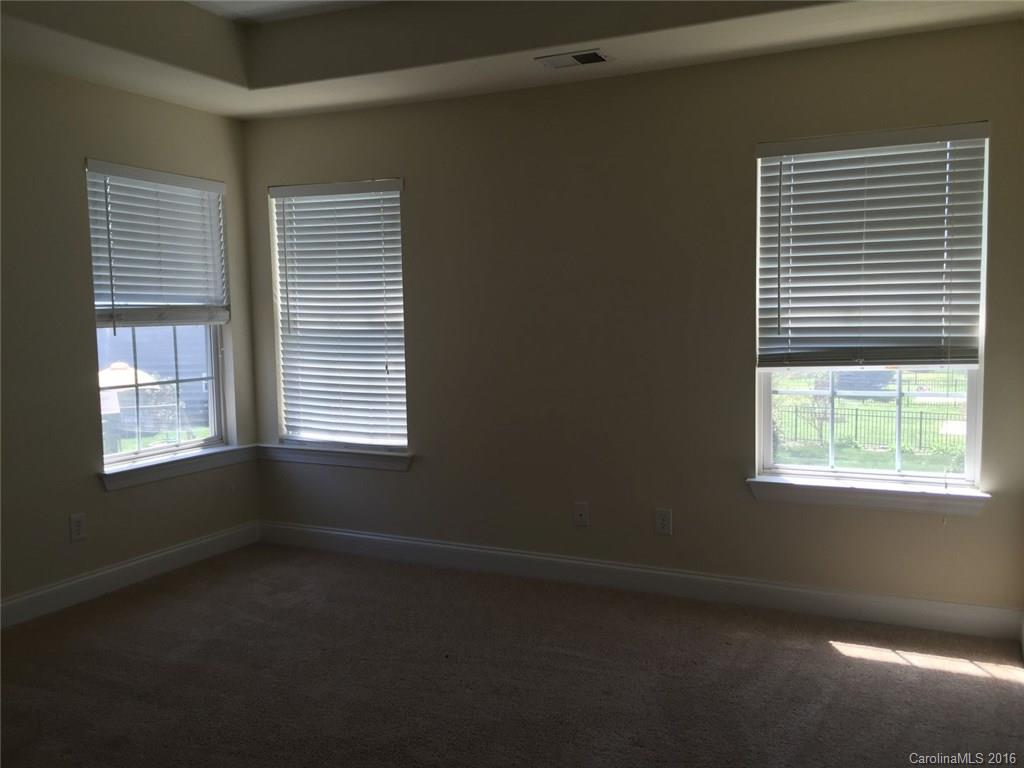 Moss Creek Village - Residential