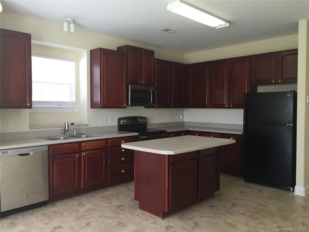 Moss Creek Village - Residential