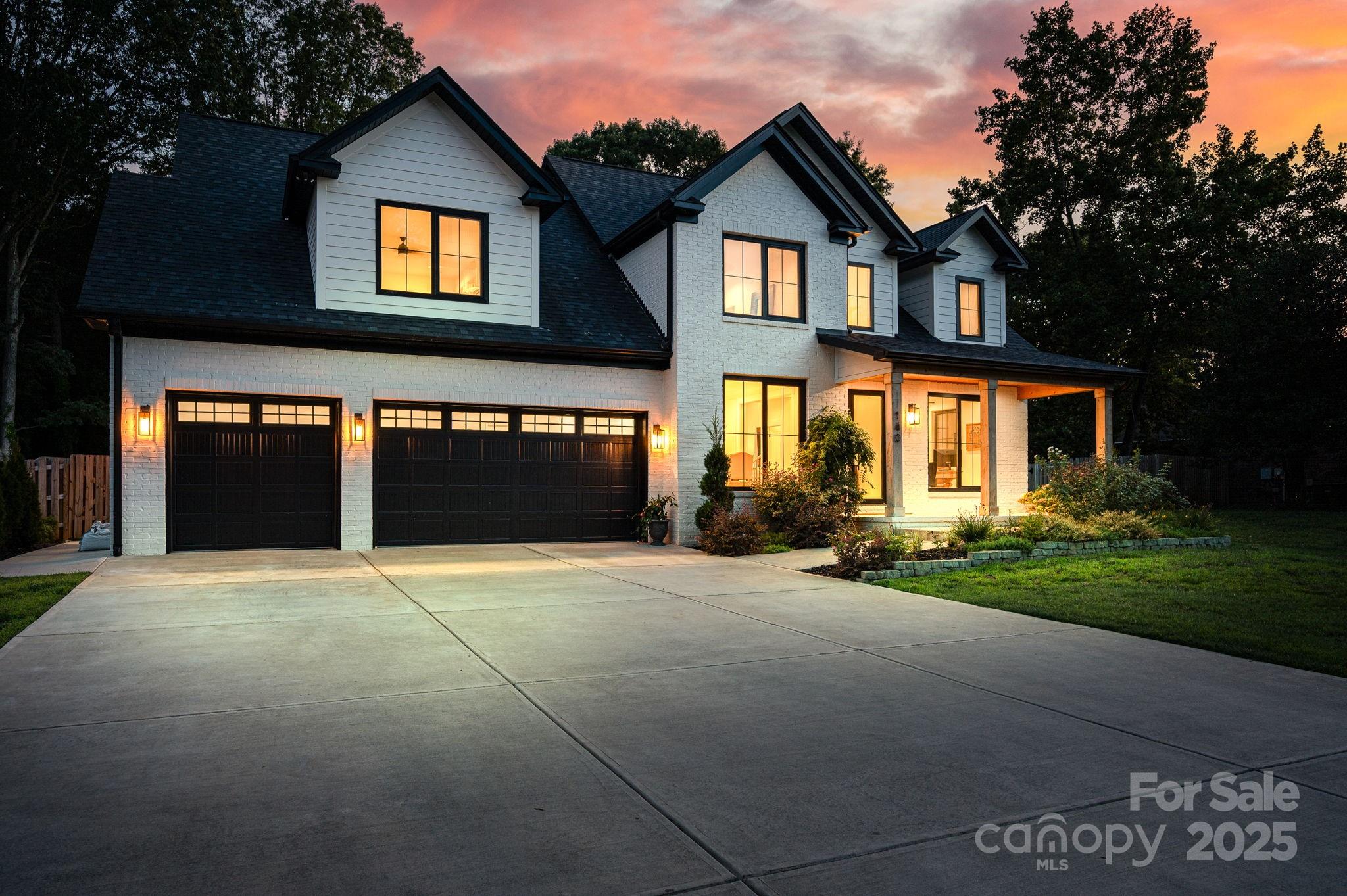 140 Robin Road