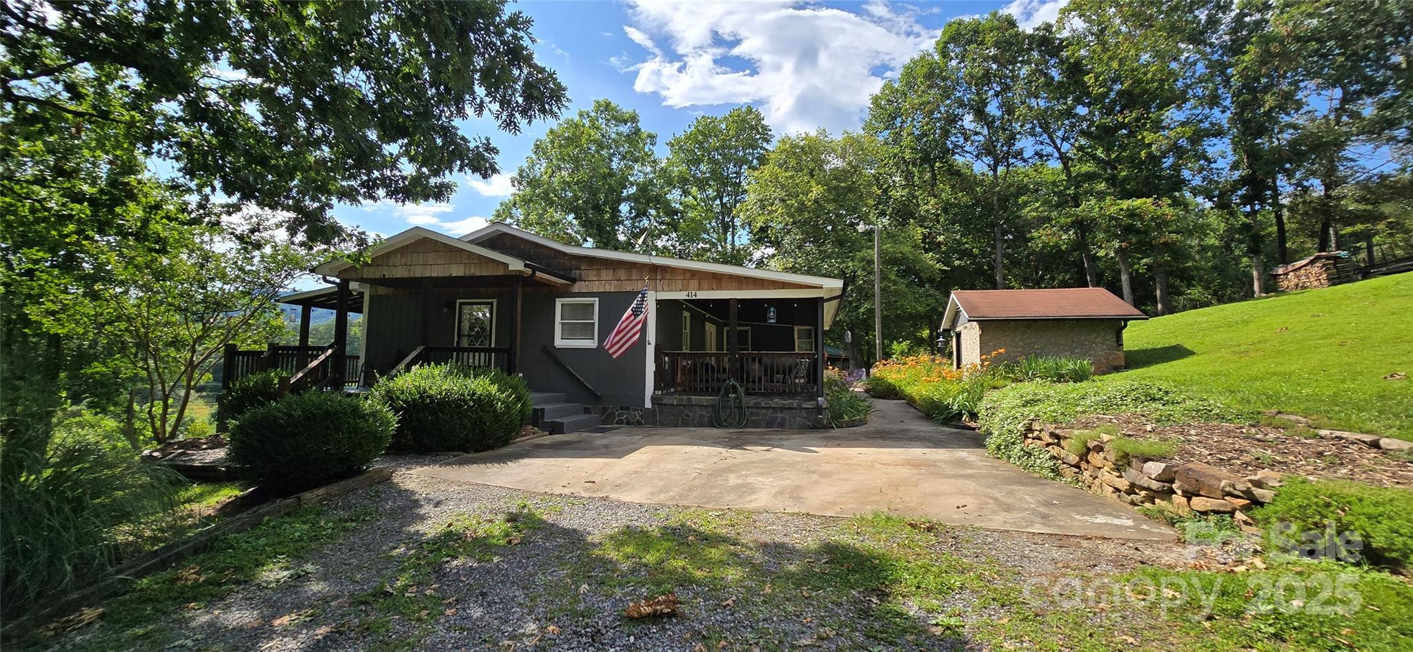414 Pine Cove Road