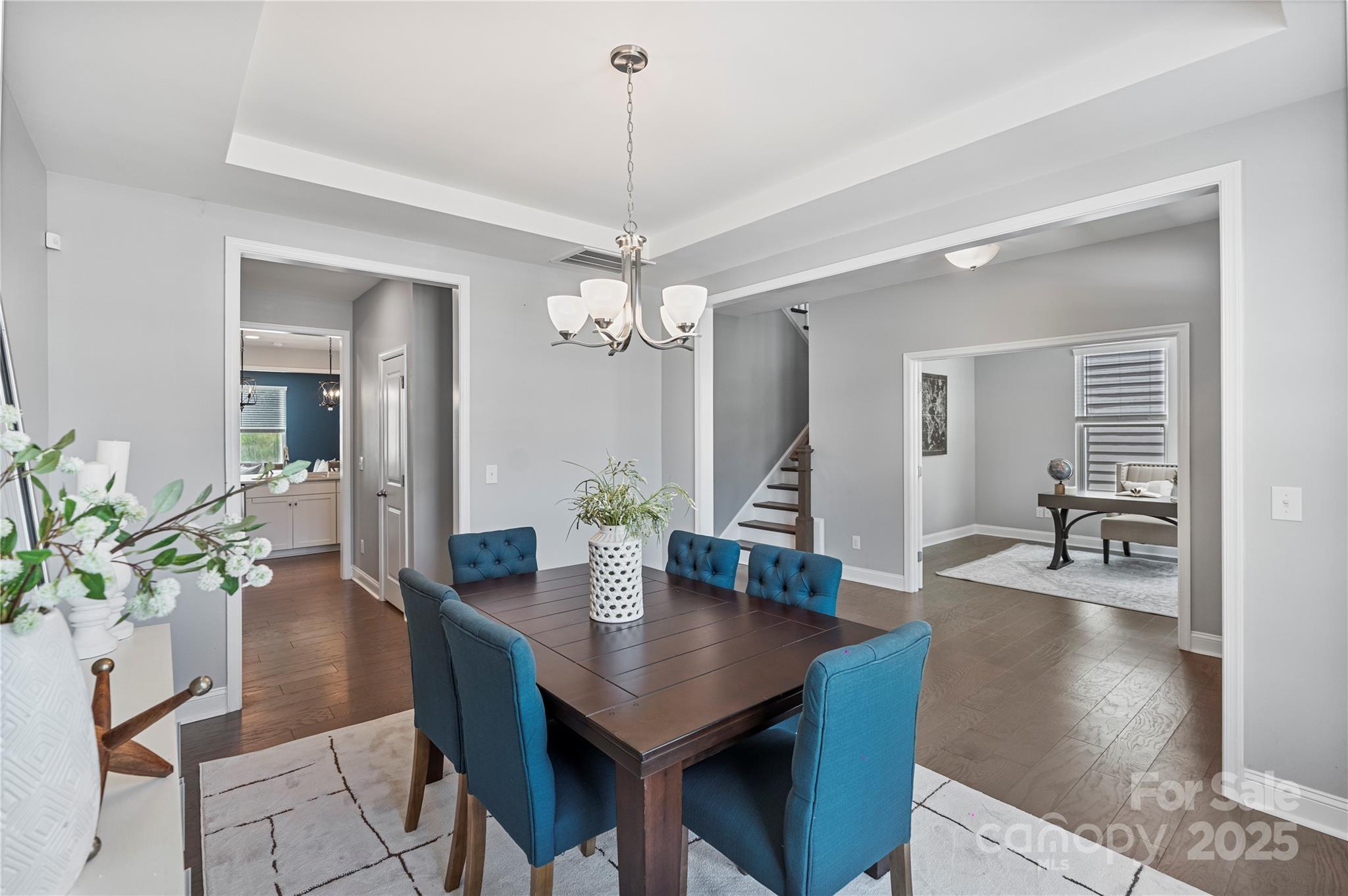 2225 Masons Bend Drive