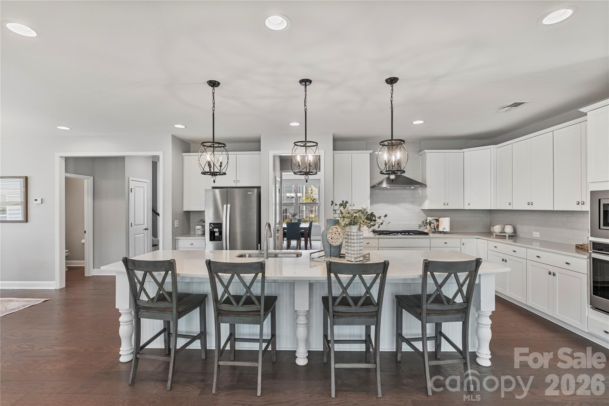 2225 Masons Bend Drive