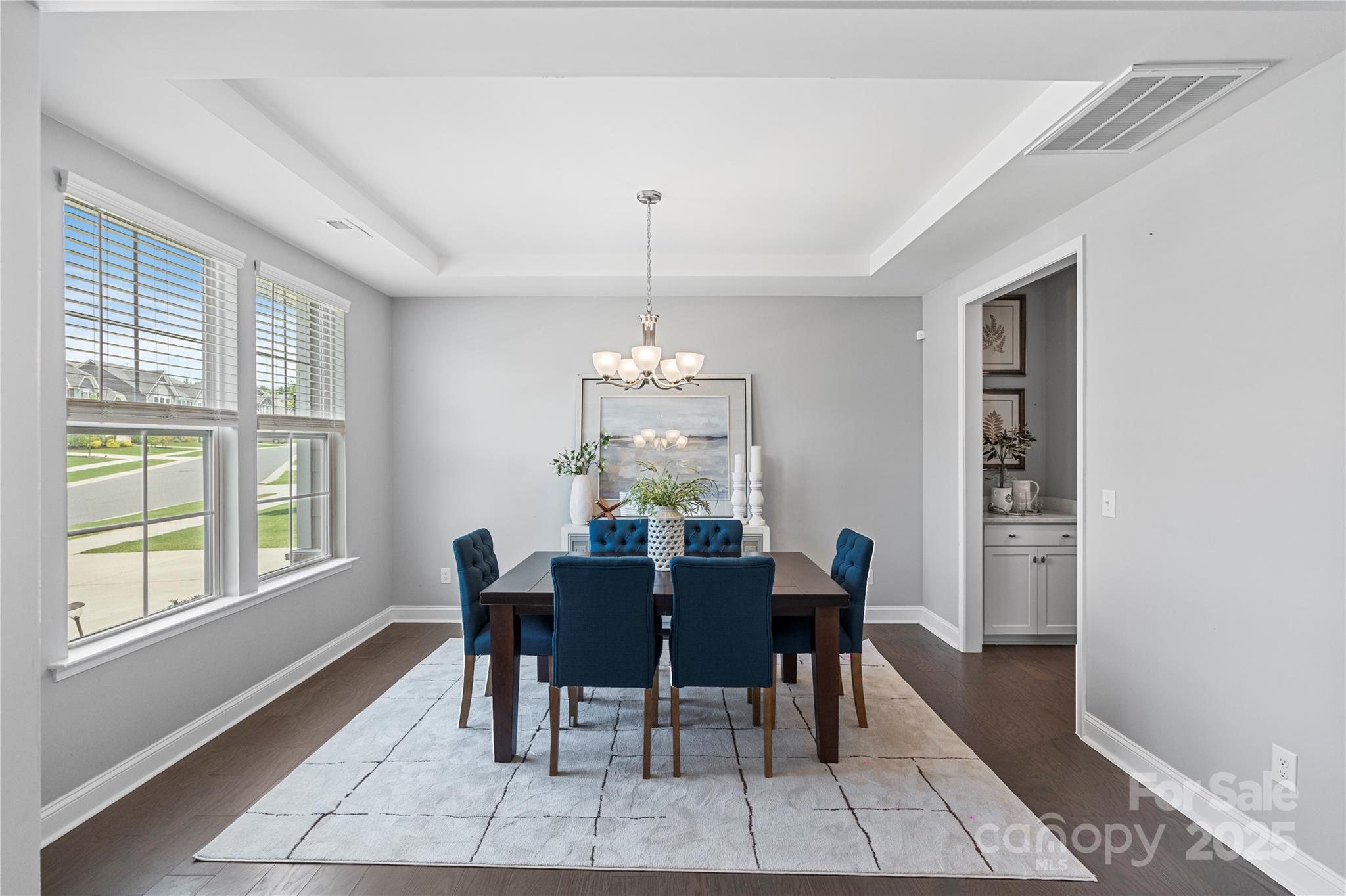 2225 Masons Bend Drive