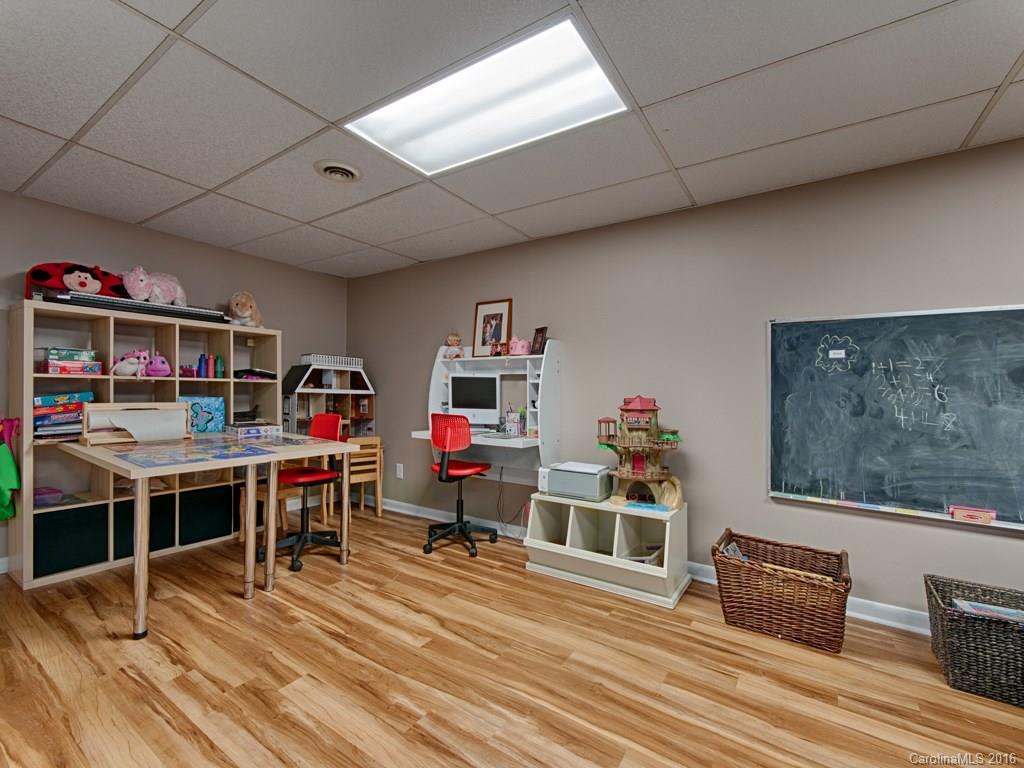 Sherwood Heights - Residential