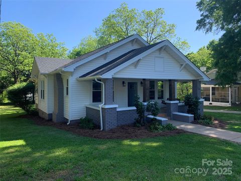 419 W 8th Street Newton NC 28658