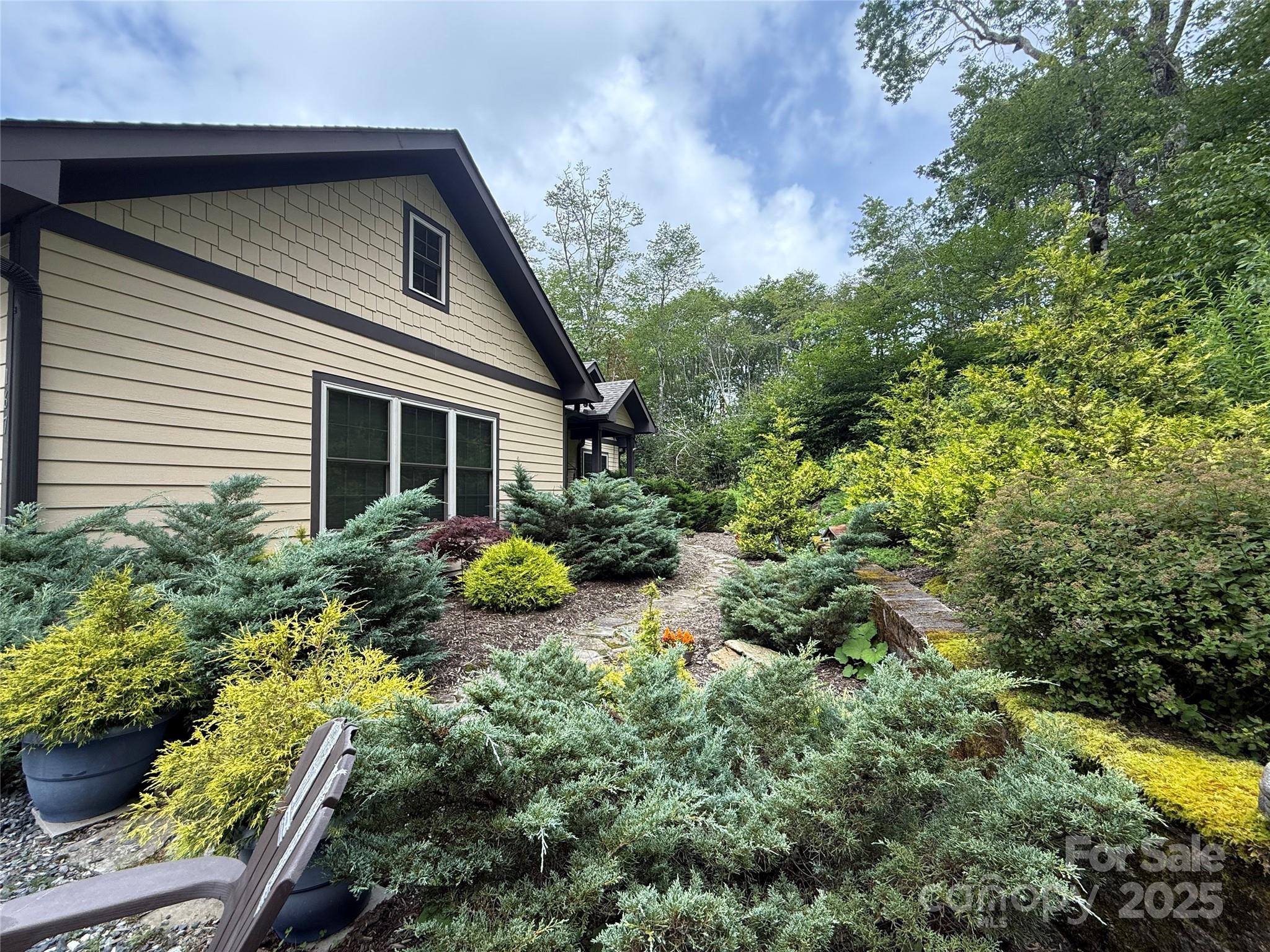 167 Rough Ridge Road