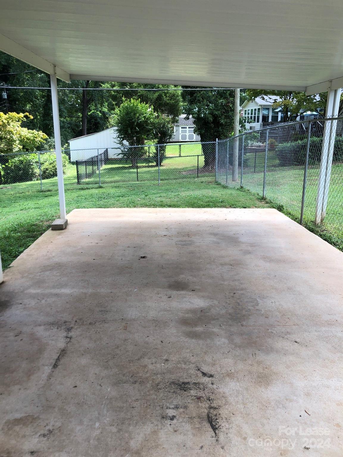 Ragin Estates - Residential Lease