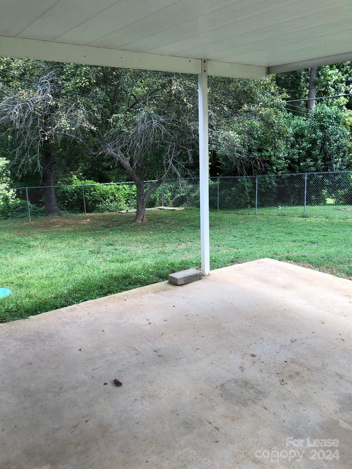 Ragin Estates - Residential Lease