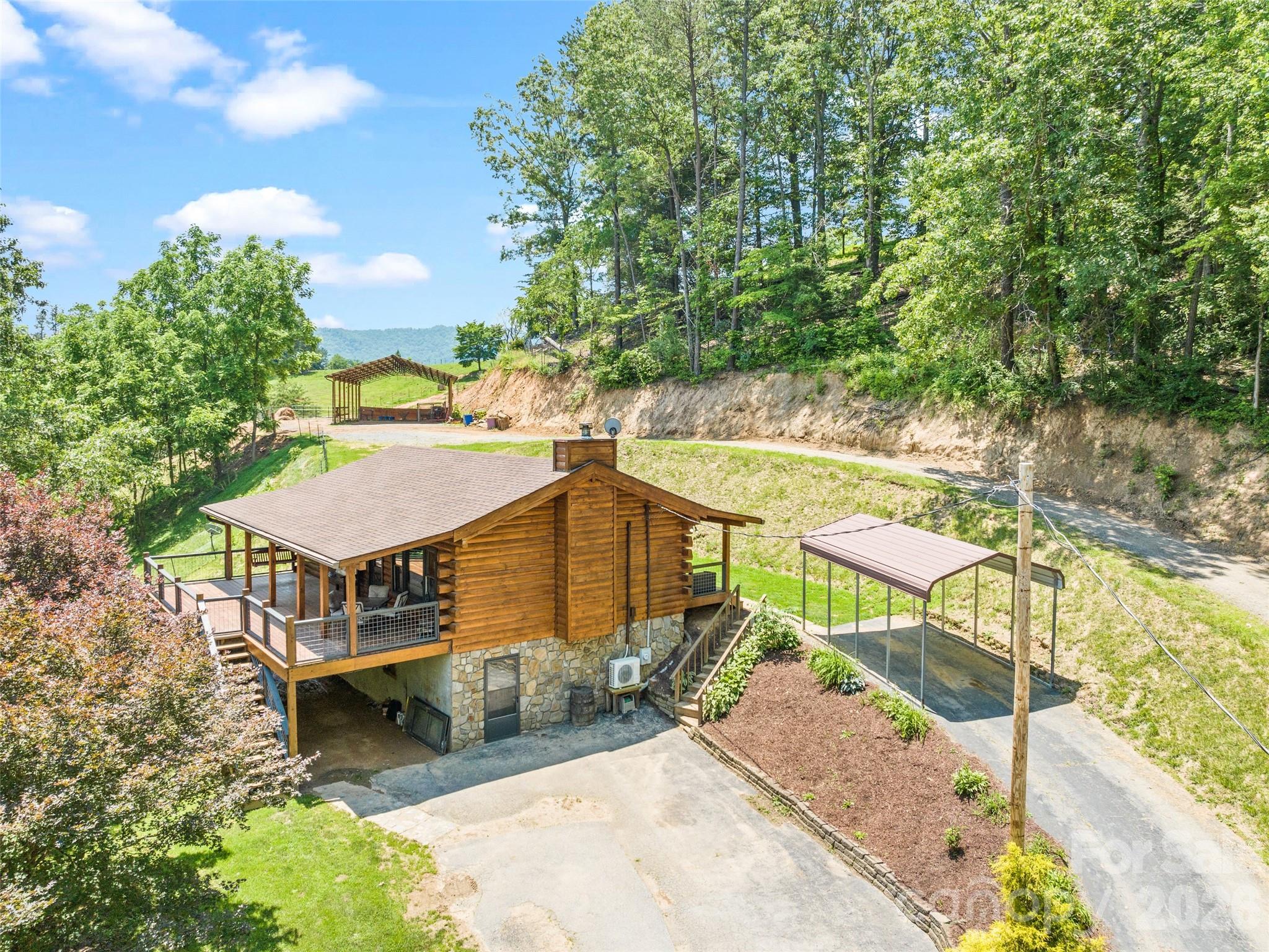 367 Robinson Road