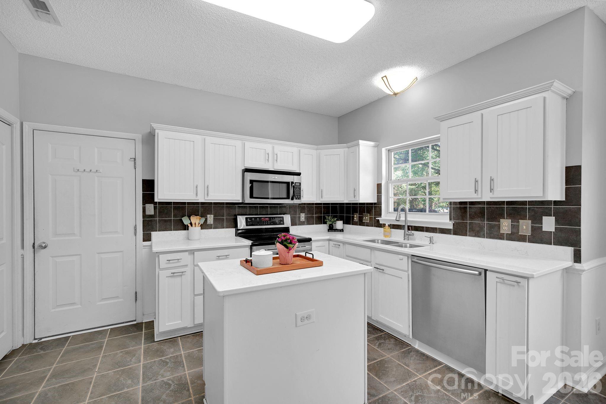 Tealbriar - Residential