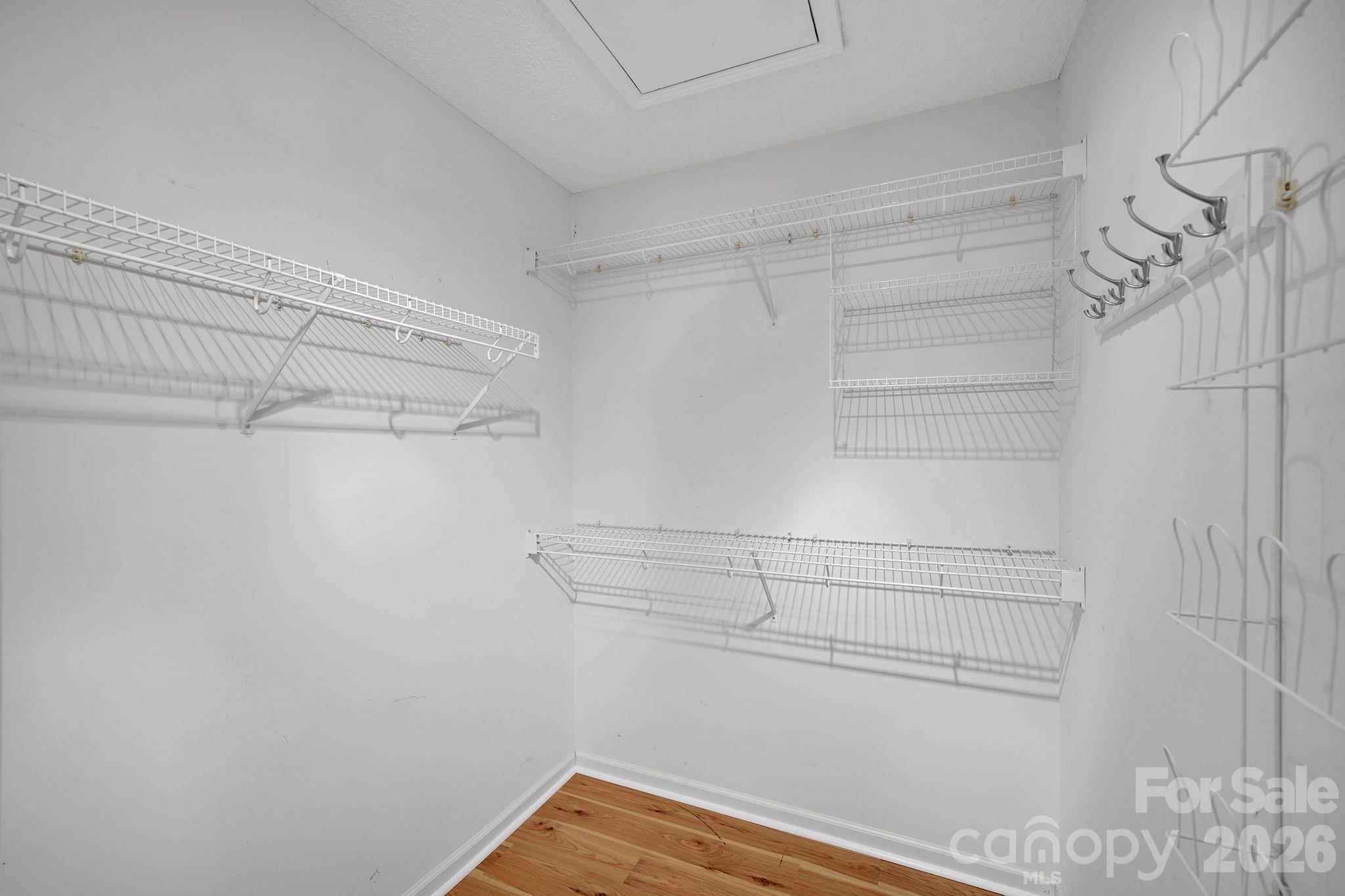 Tealbriar - Residential