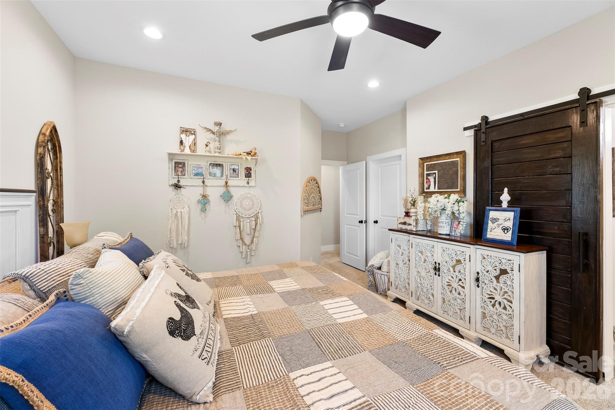 Hawthorne Commons - Residential
