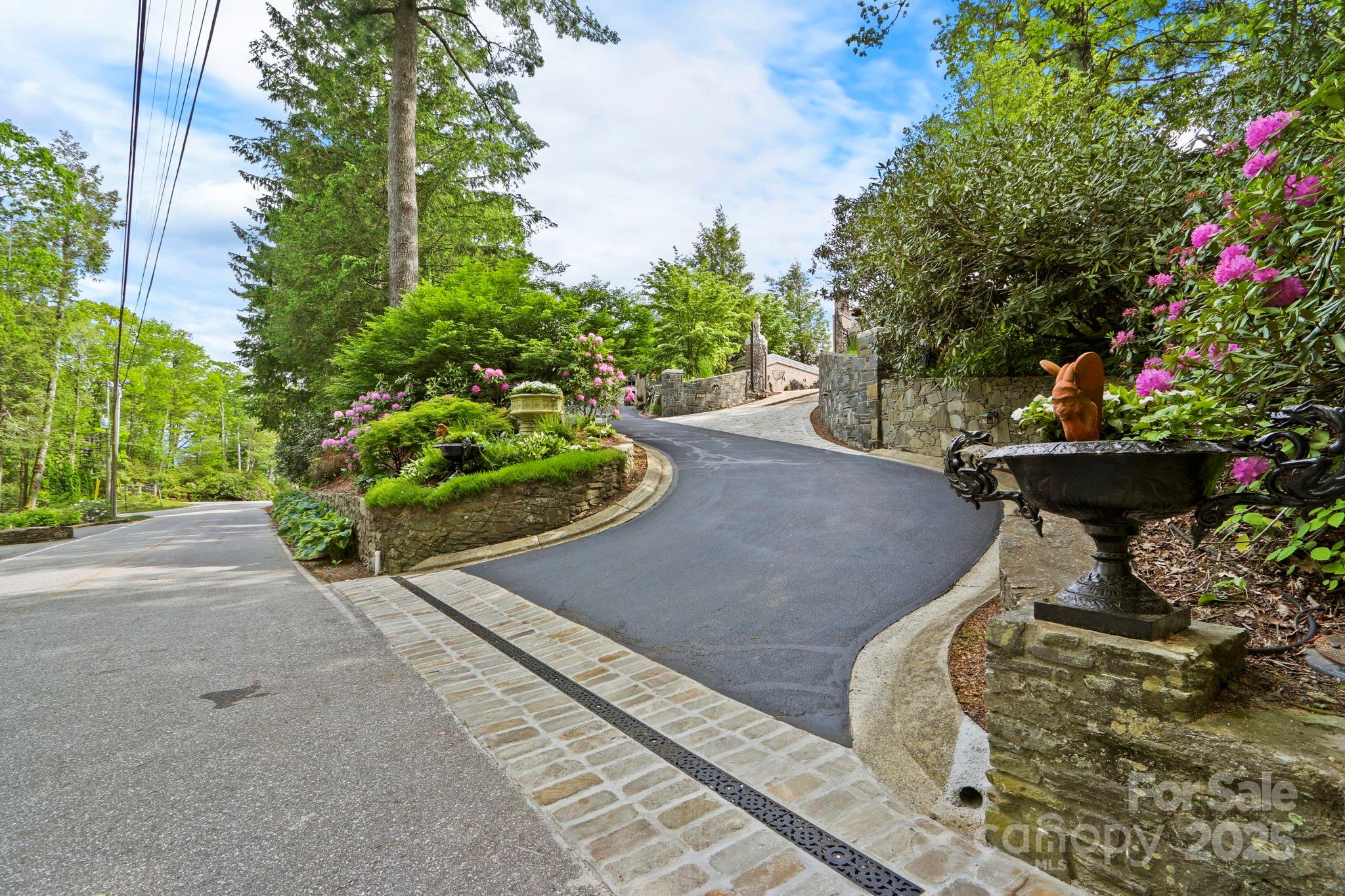 1245 Laurel Lane