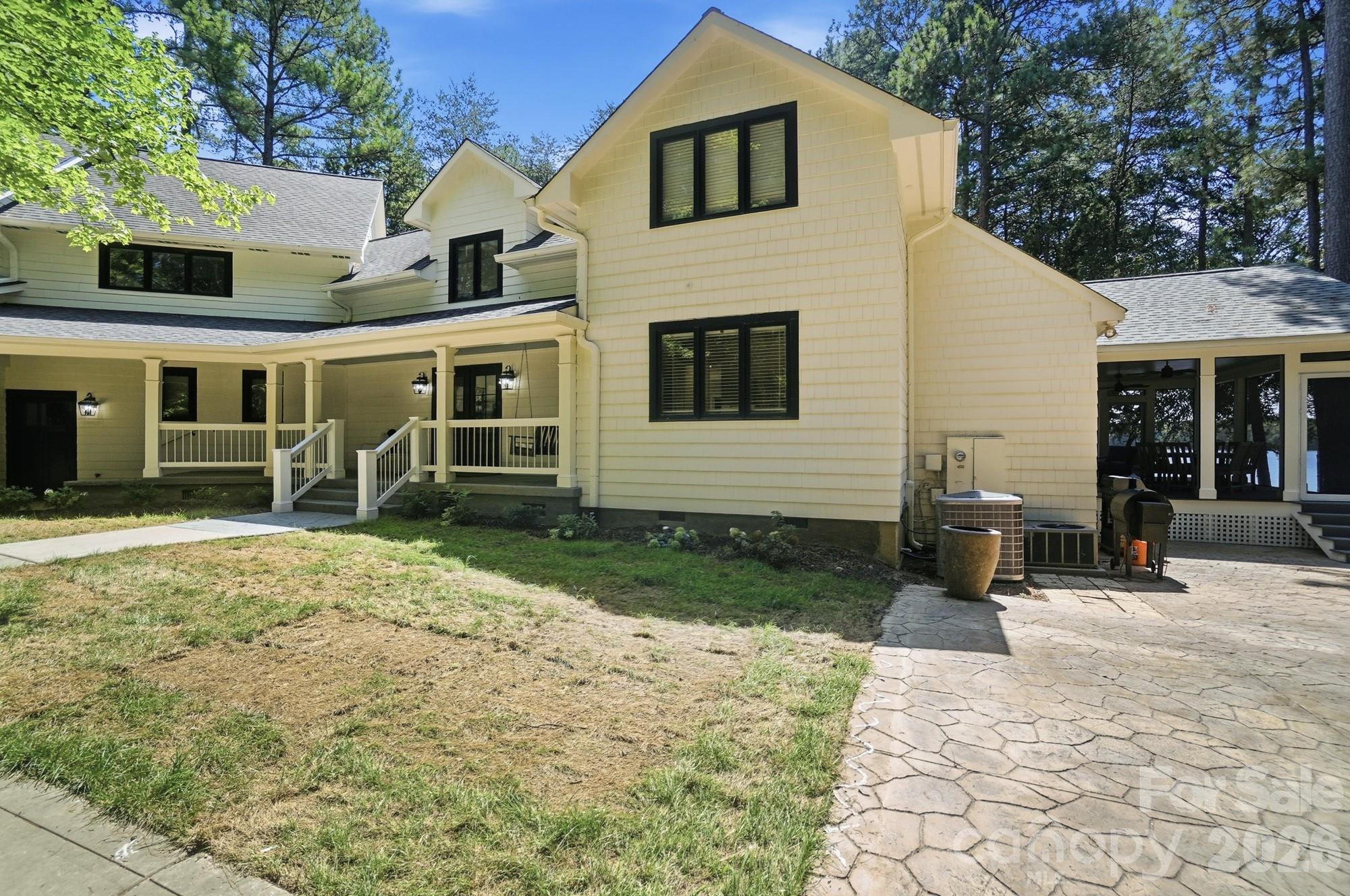 9265 Belle Pines Court