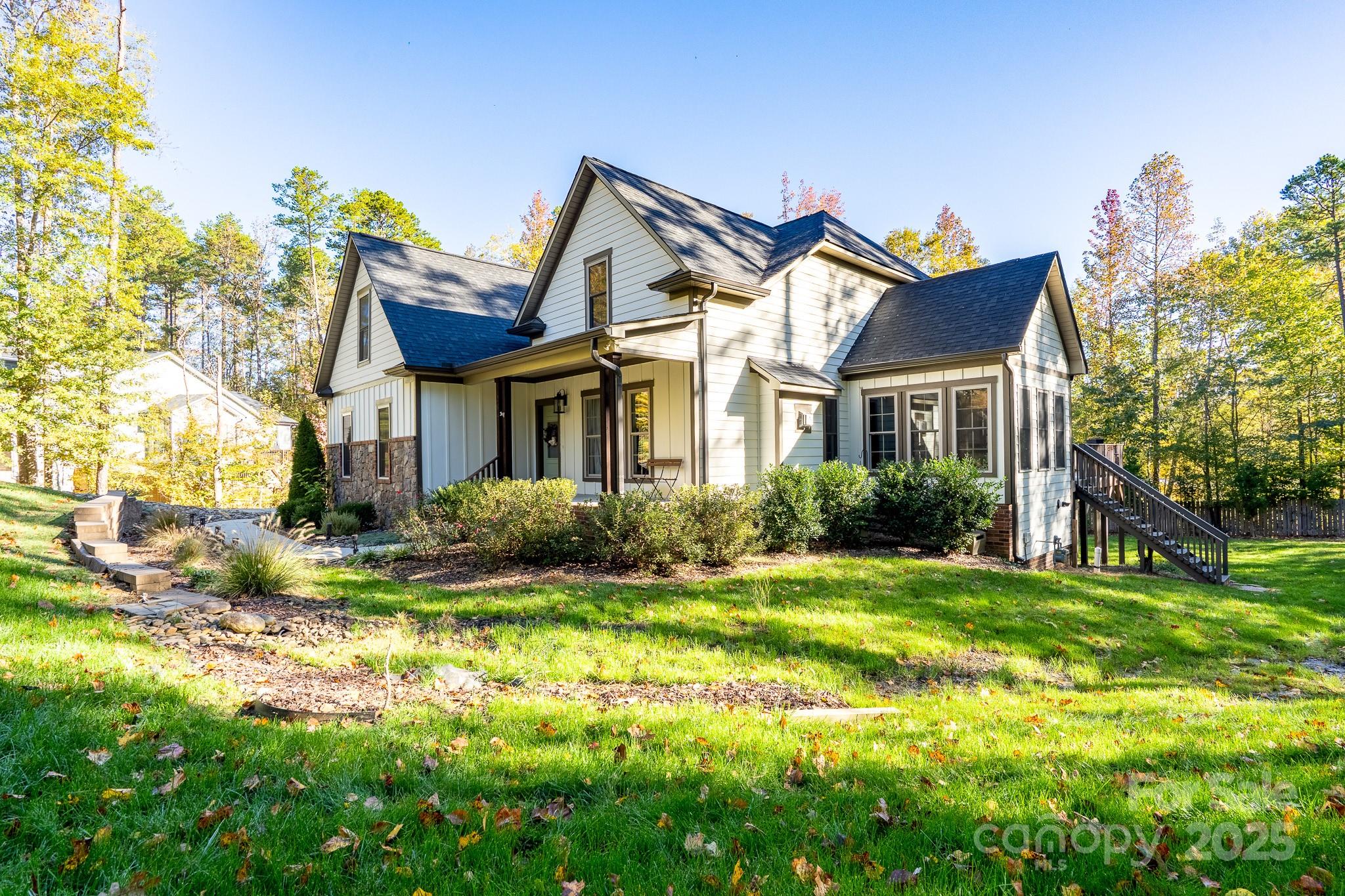 284 Ikerd Drive SE